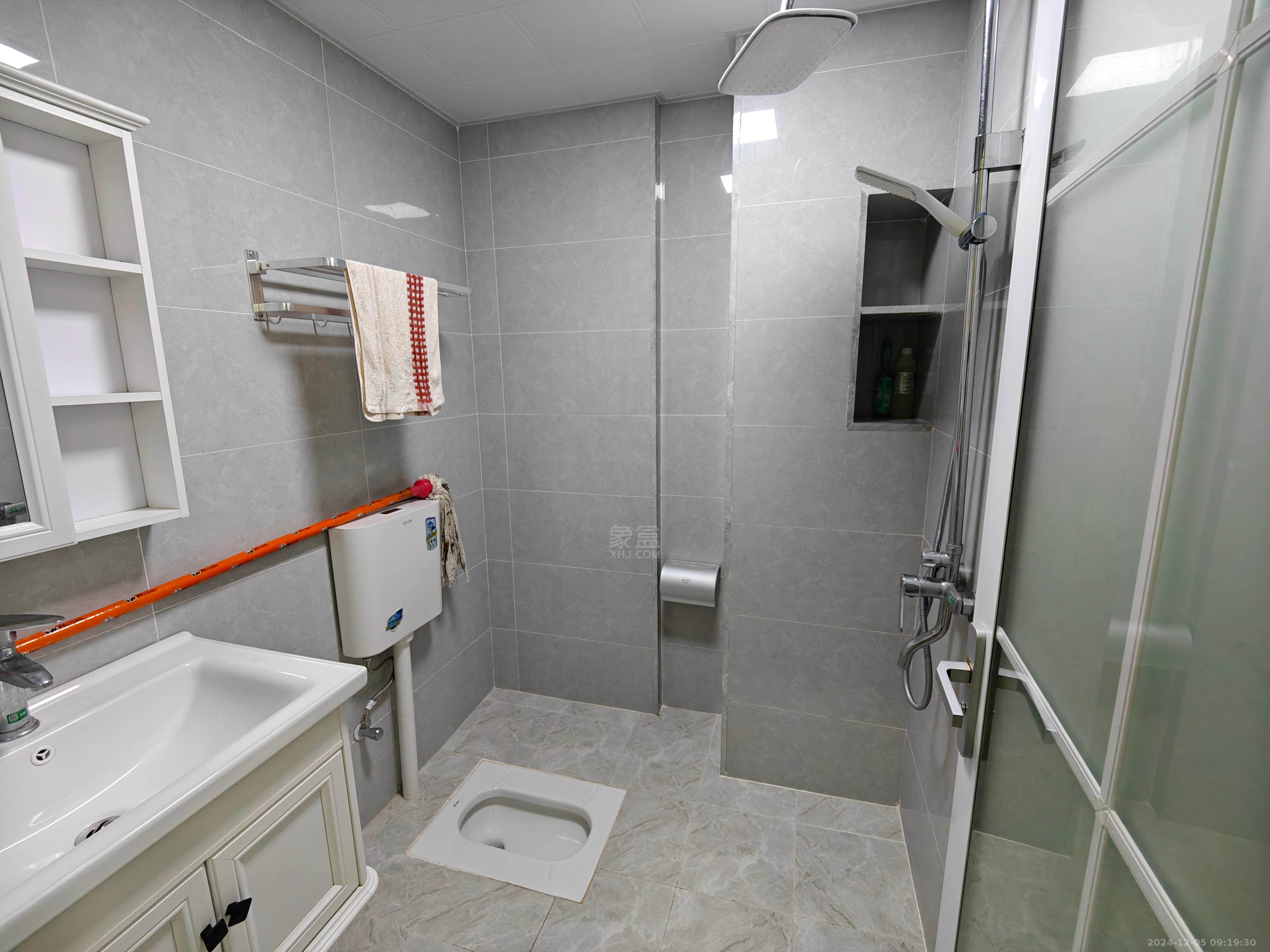 和顺天河广场(型格广场) 1室1厅1卫 1300.0元/月 和顺天河广场(型格广场) 1室1厅1卫 1300.0元/月室内图