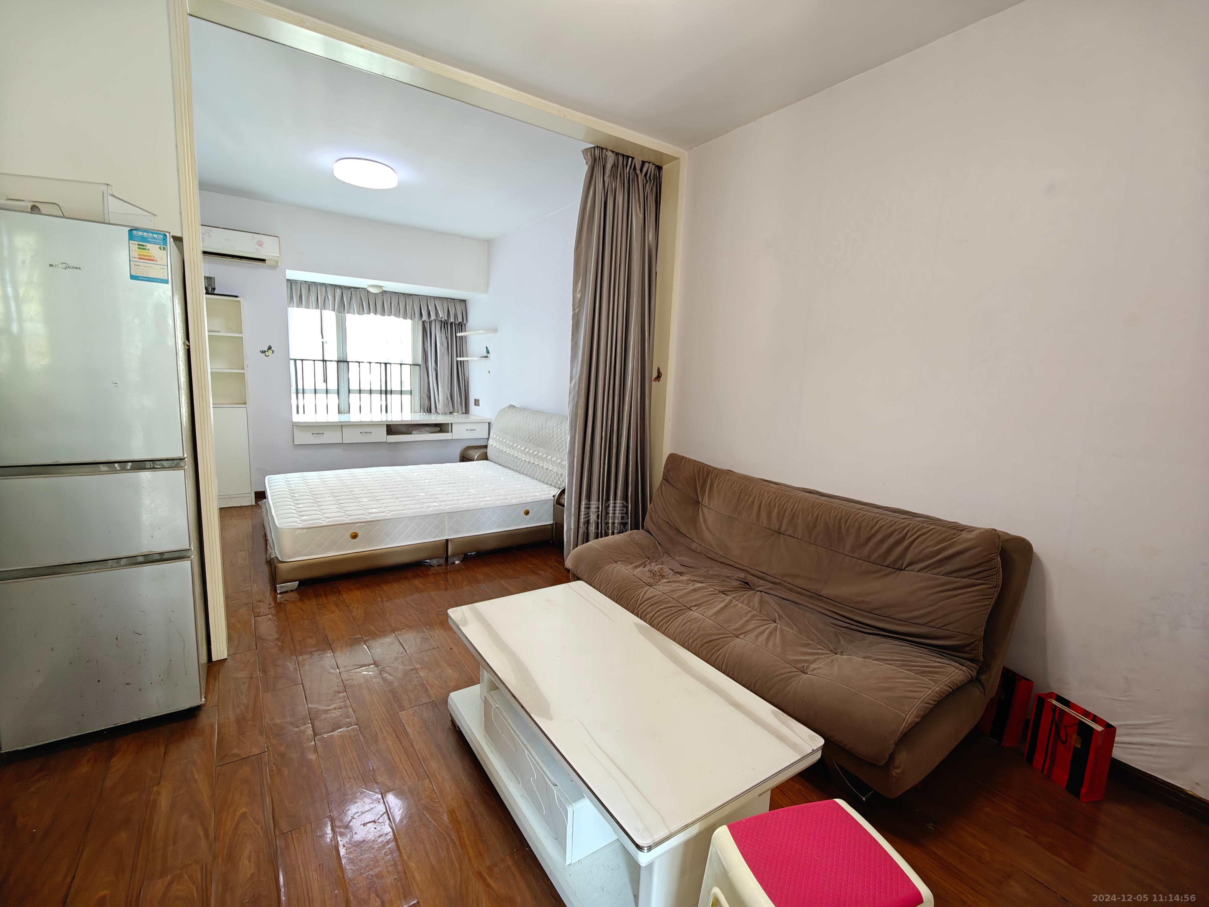 美的城二期 1室1厅1卫 1100.0元/月 美的城二期 1室1厅1卫 1100.0元/月室内图