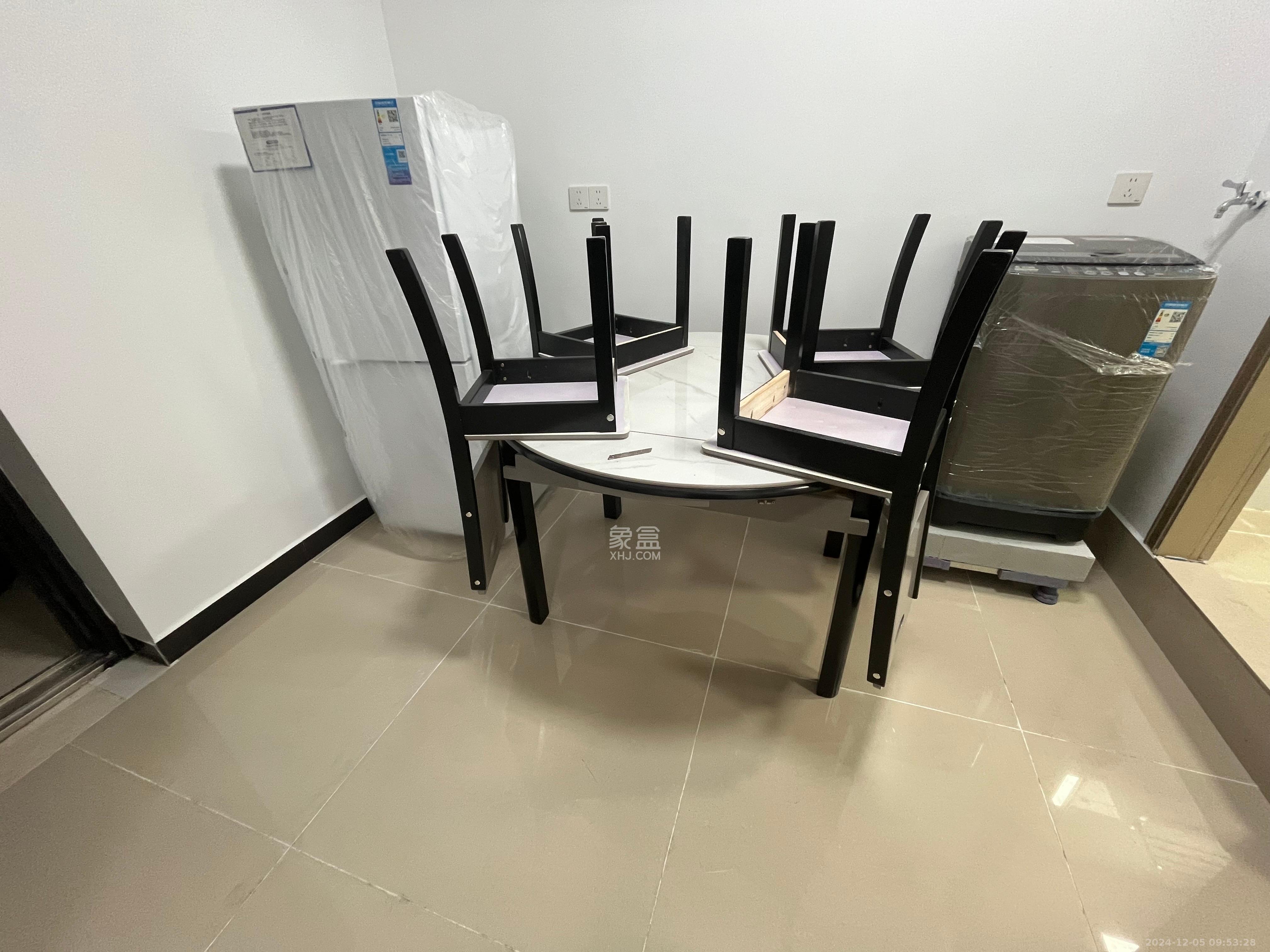 花桥钢材市场(花桥小区)  1室1厅1卫    1100.0元/月 花桥钢材市场(花桥小区)  1室1厅1卫    1100.0元/月