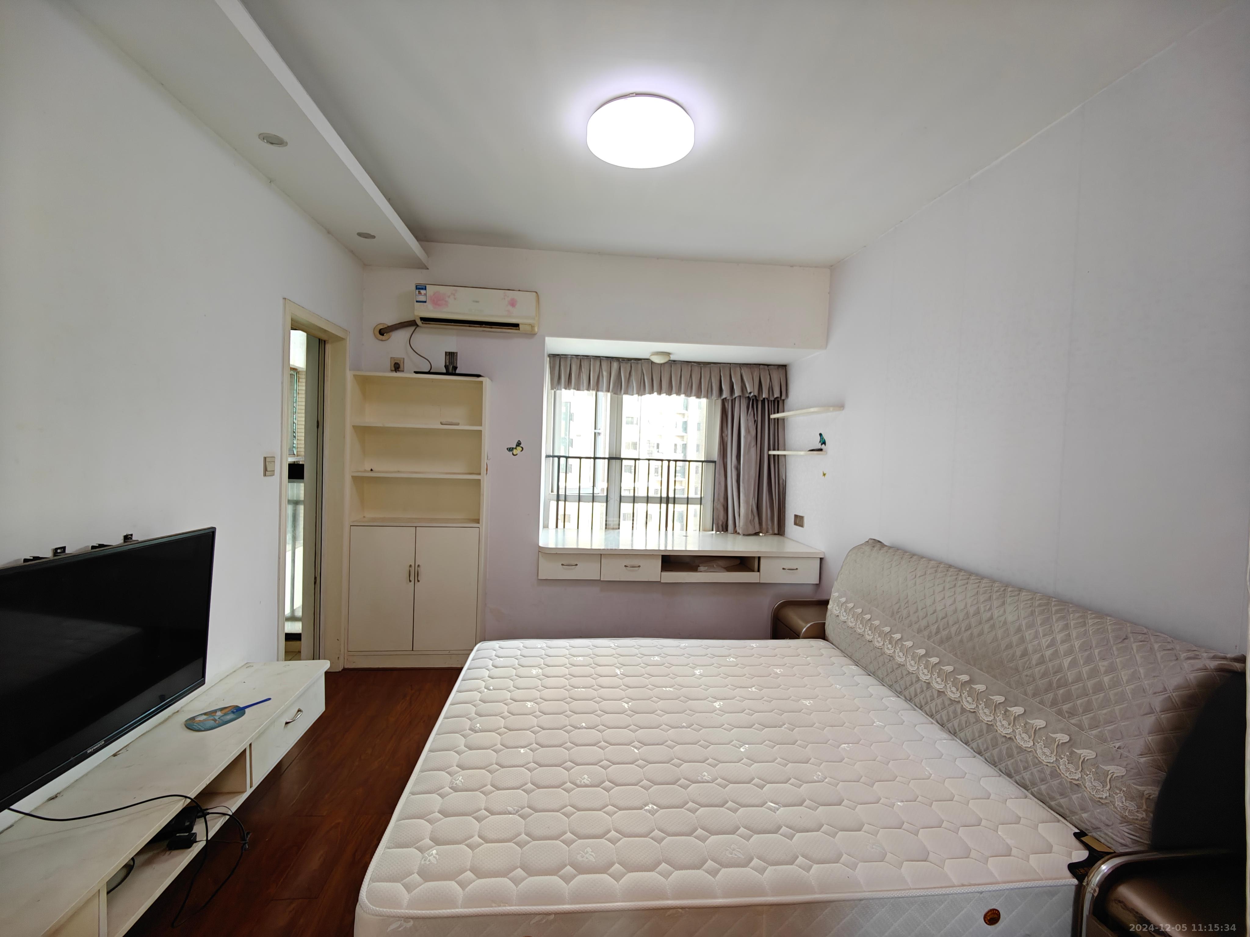 美的城二期 1室1厅1卫 1100.0元/月 美的城二期 1室1厅1卫 1100.0元/月室内图