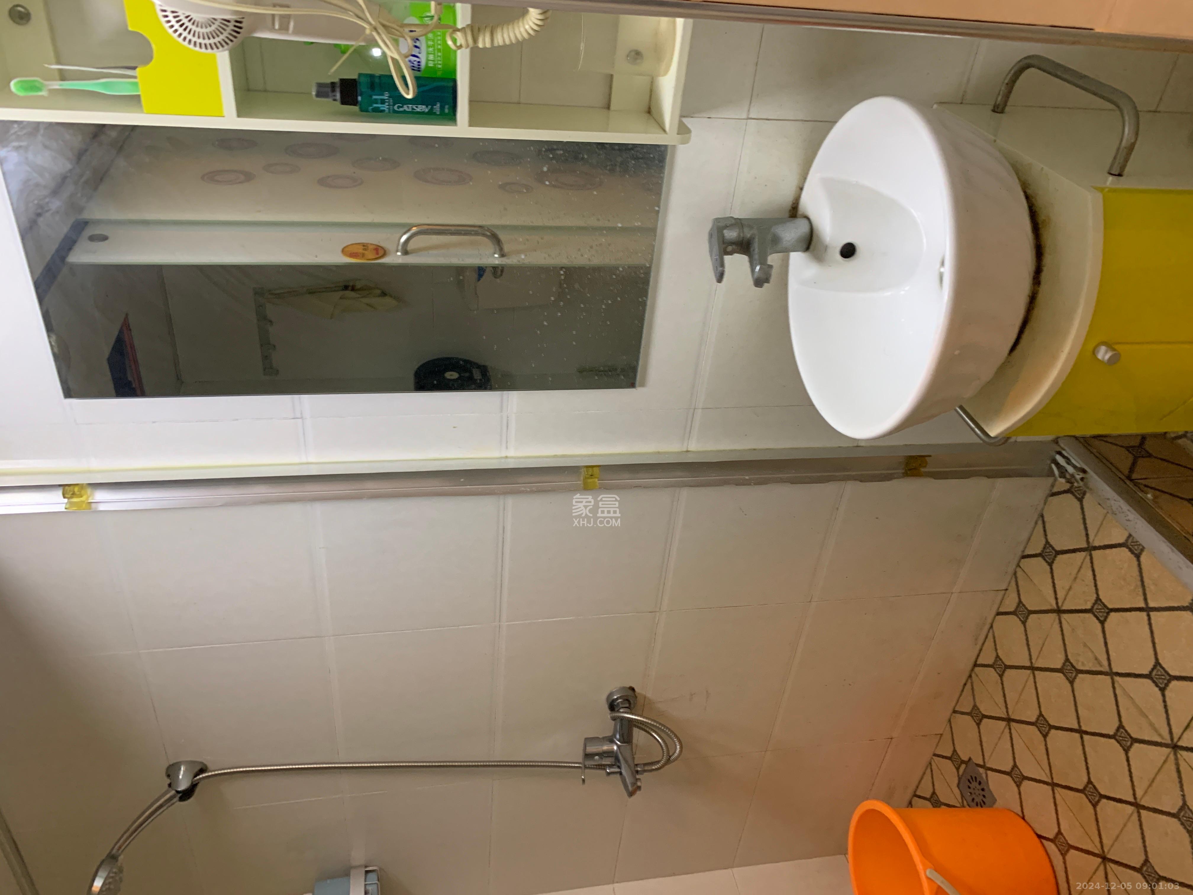 昌和商业中心/昌和国际  1室2厅1卫    1400.0元/月 昌和商业中心/昌和国际  1室2厅1卫    1400.0元/月室内图