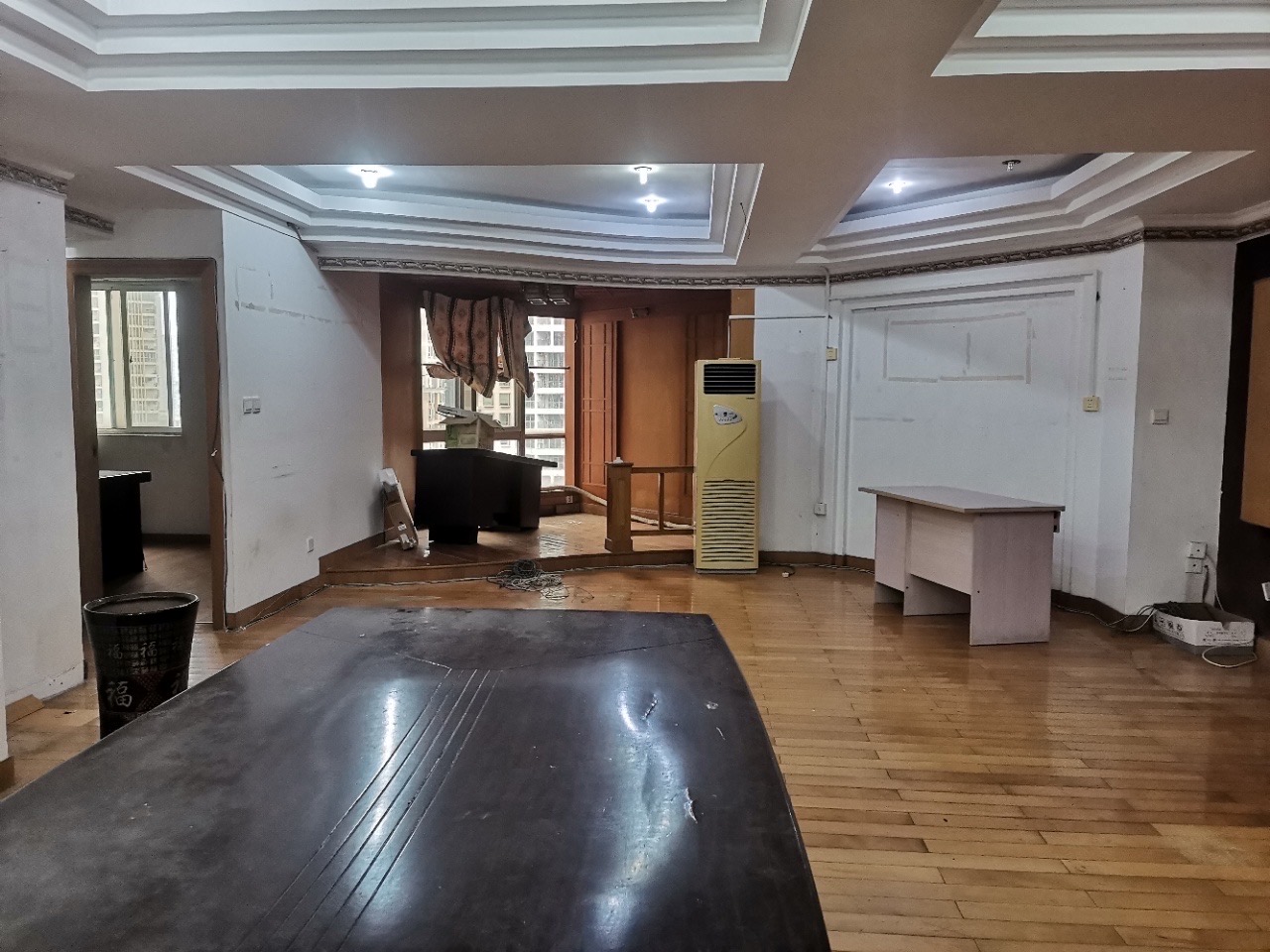 世贸中心 3室2厅1卫 138.0万 世贸中心 3室2厅1卫 138.0万客厅