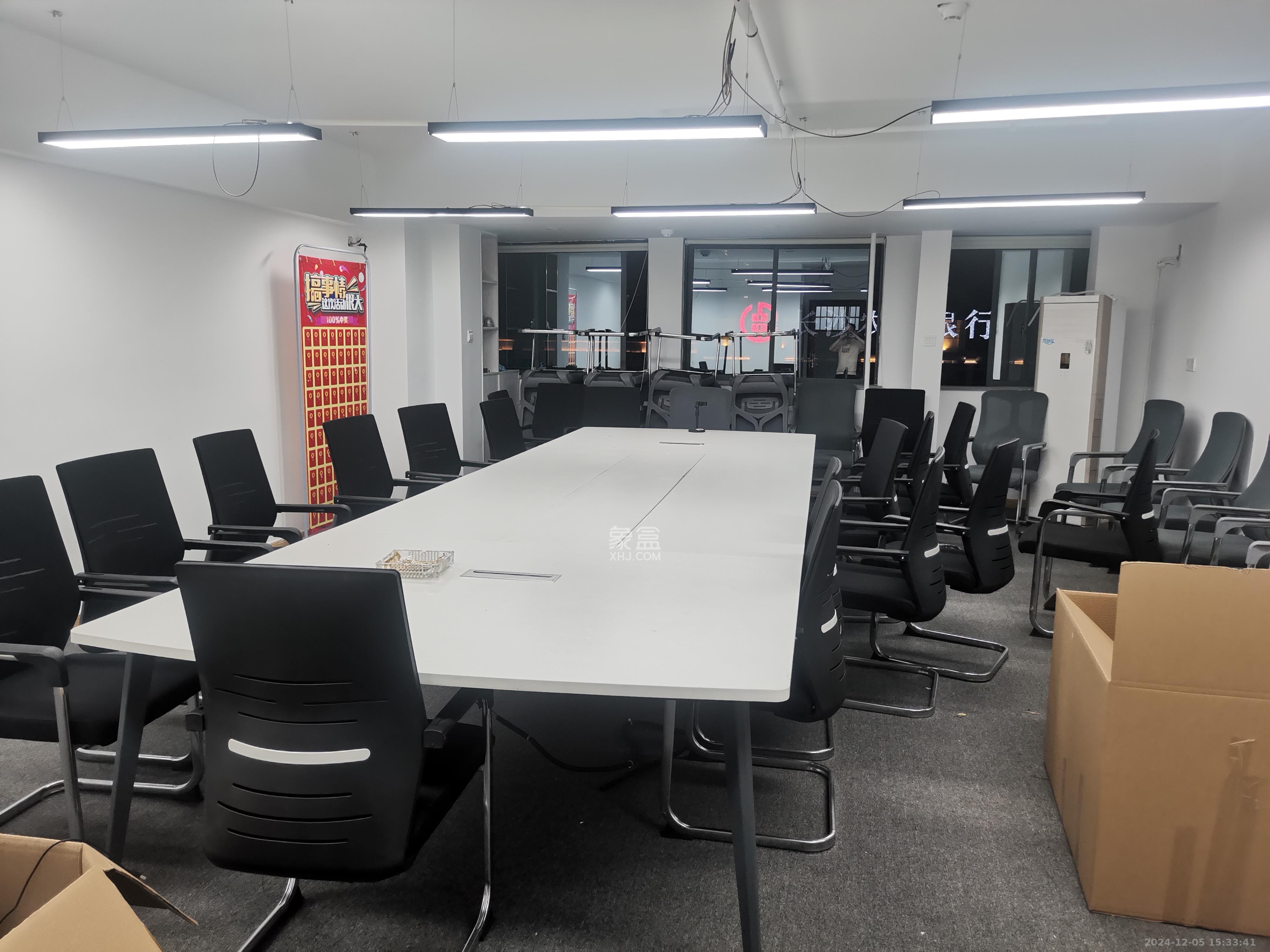 东方芙蓉 1室1厅1卫 21000.0元/月 东方芙蓉 1室1厅1卫 21000.0元/月室内图