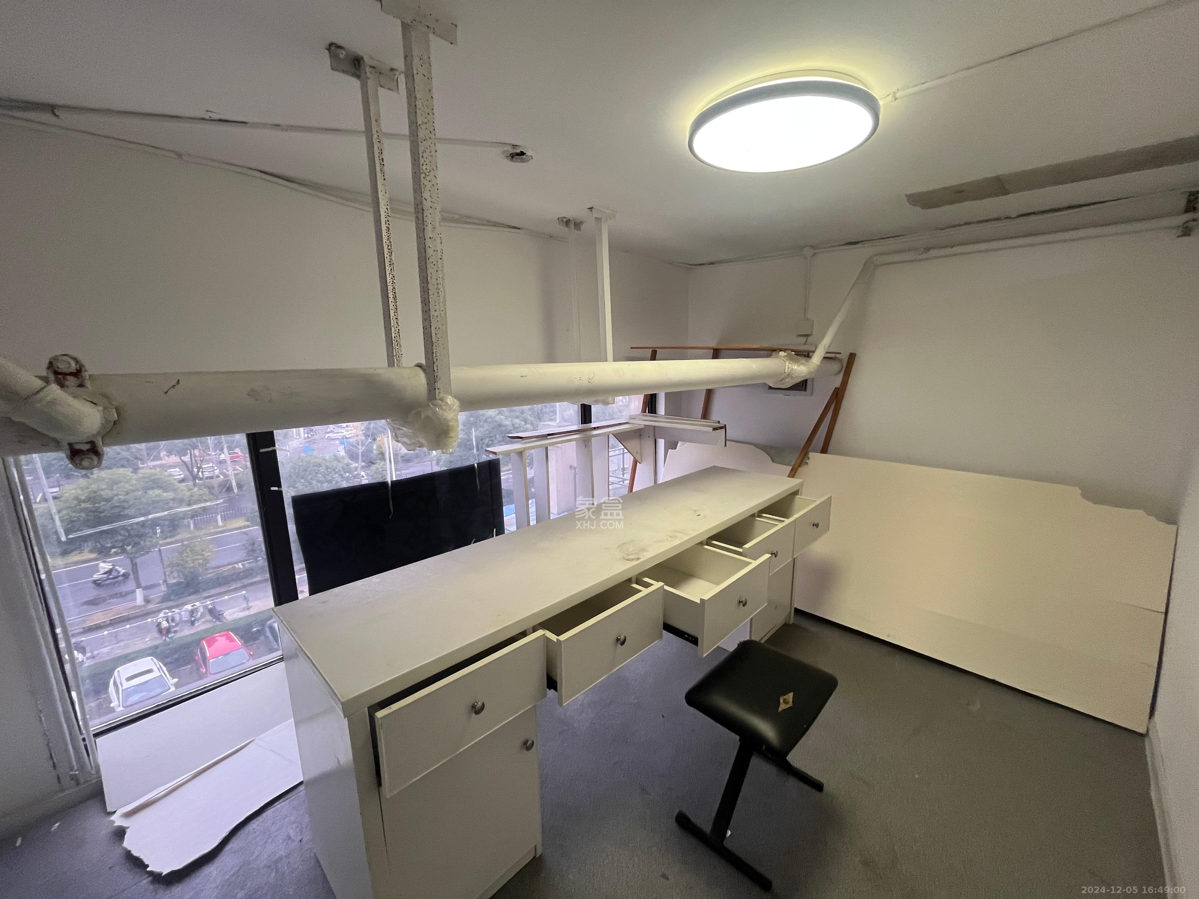 芙蓉万国城MOMA（卓越汇富苑）   45.46㎡      3500.0元/月室内图