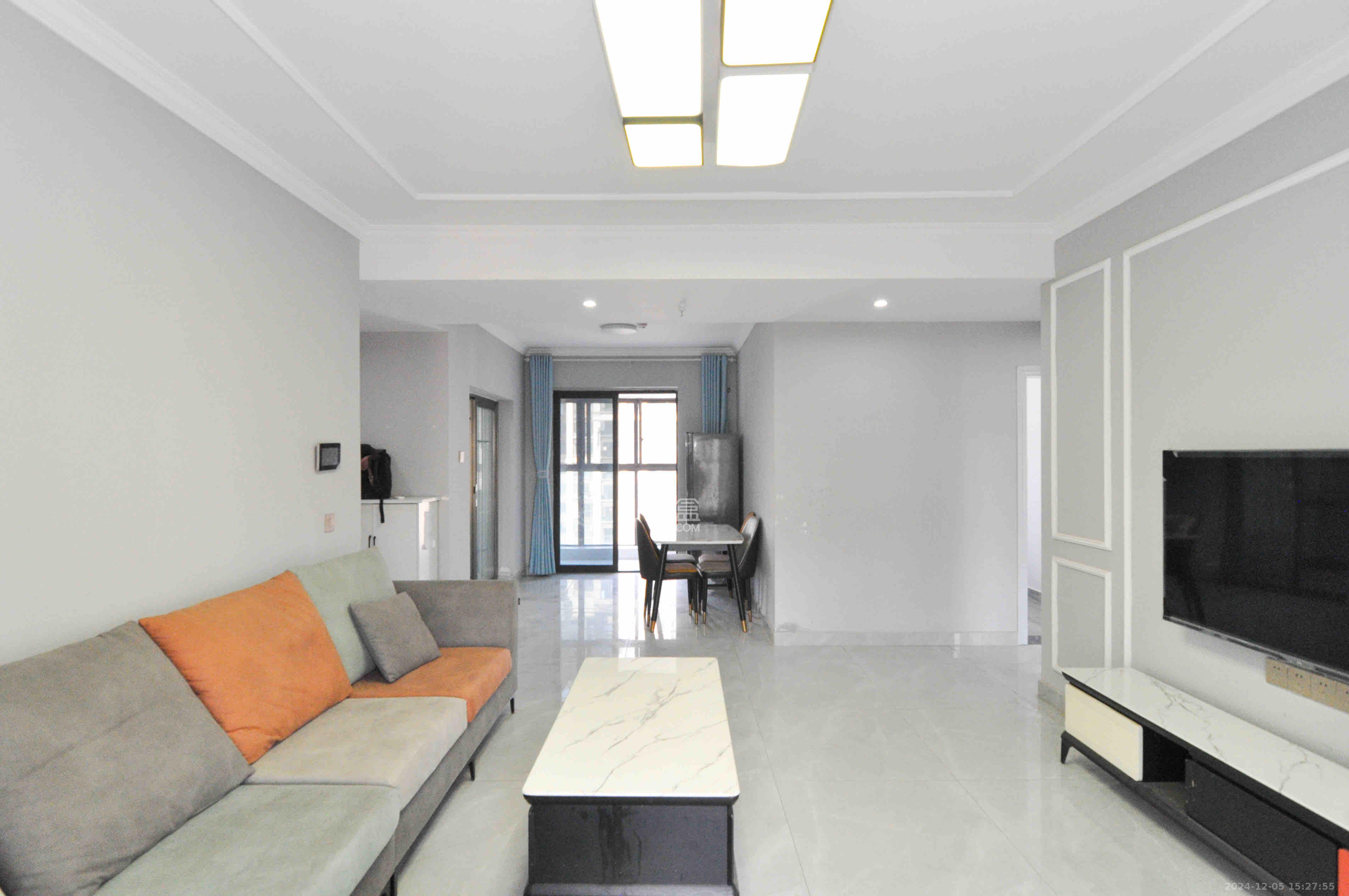 卓越浅水湾  4室1厅2卫    3800.0元/月 卓越浅水湾  4室1厅2卫    3800.0元/月室内图