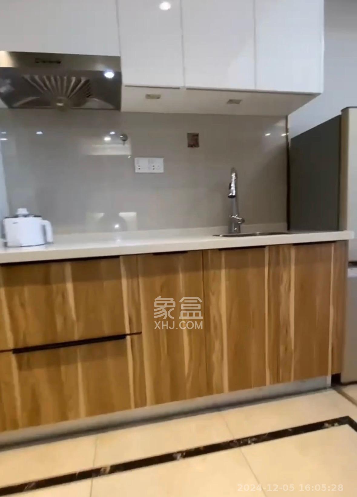 远洋外滩壹号  1室0厅0卫    2200.0元/月 远洋外滩壹号  1室0厅0卫    2200.0元/月室内图1