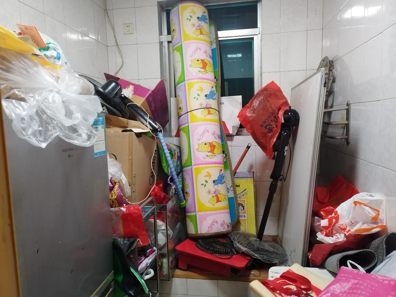 娄底市公路局家属楼  3室2厅1卫    48.8万 娄底市公路局家属楼  3室2厅1卫    48.8万客厅