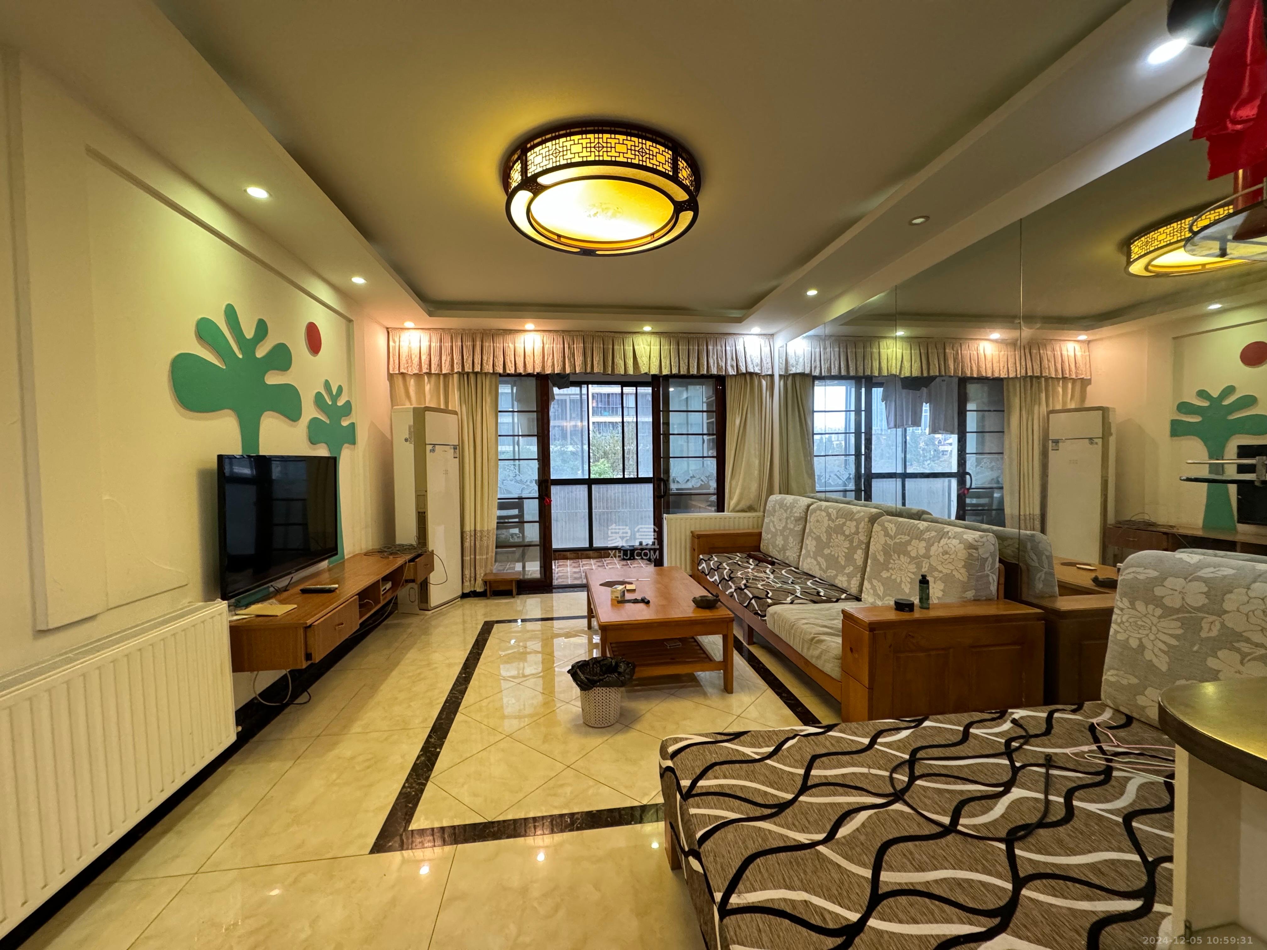 融科东南海 3室2厅1卫 2600.0元/月 融科东南海 3室2厅1卫 2600.0元/月室内图