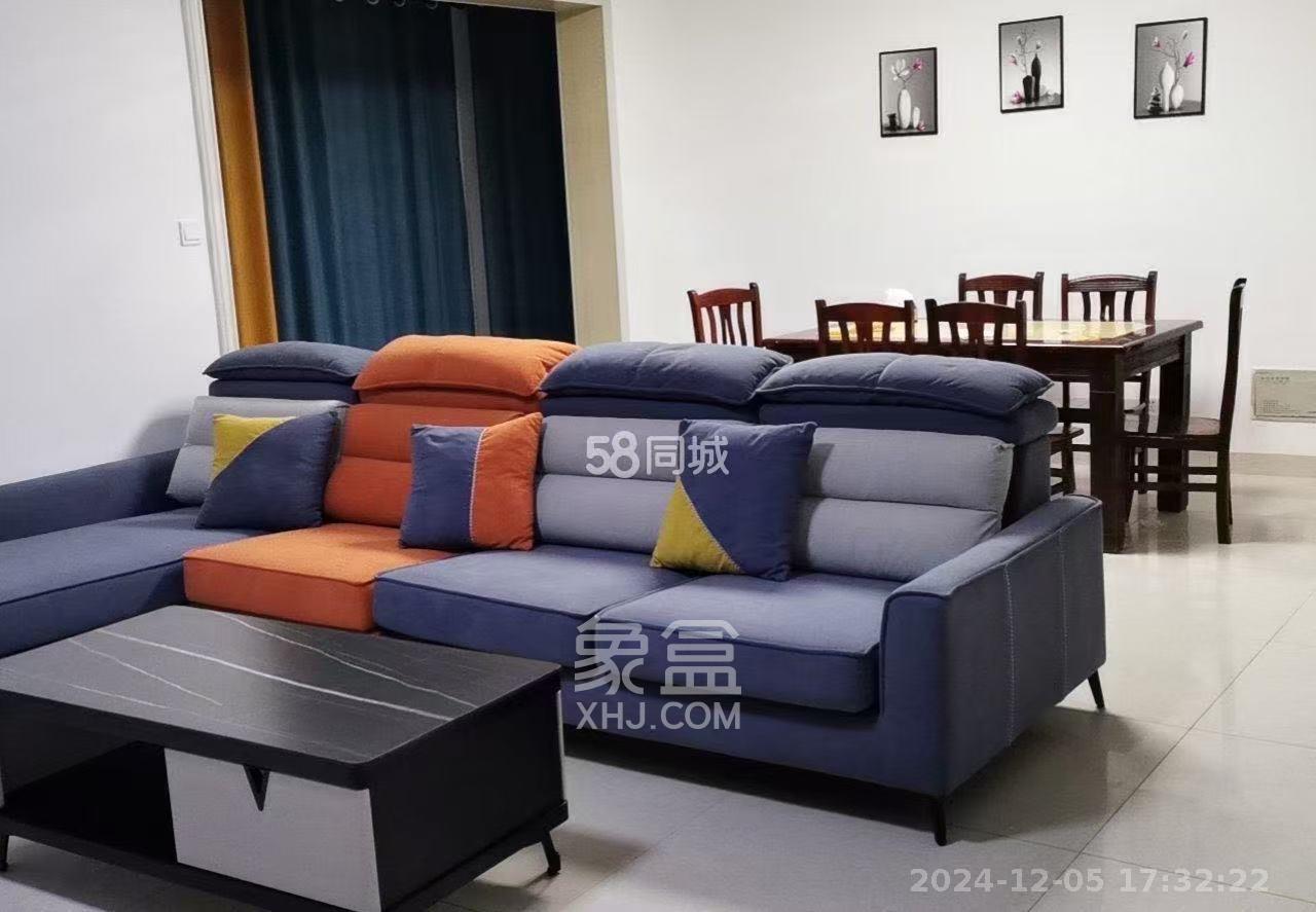 华龙家园(和泰家园)  3室2厅2卫    2400.0元/月 华龙家园(和泰家园)  3室2厅2卫    2400.0元/月室内图