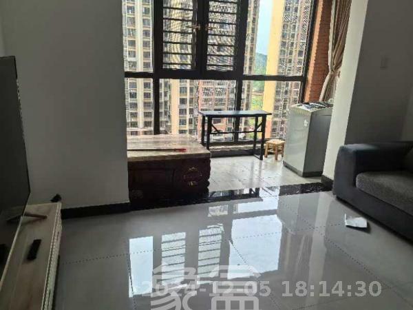 幸福庄园  4室2厅2卫    2000.0元/月 幸福庄园  4室2厅2卫    2000.0元/月