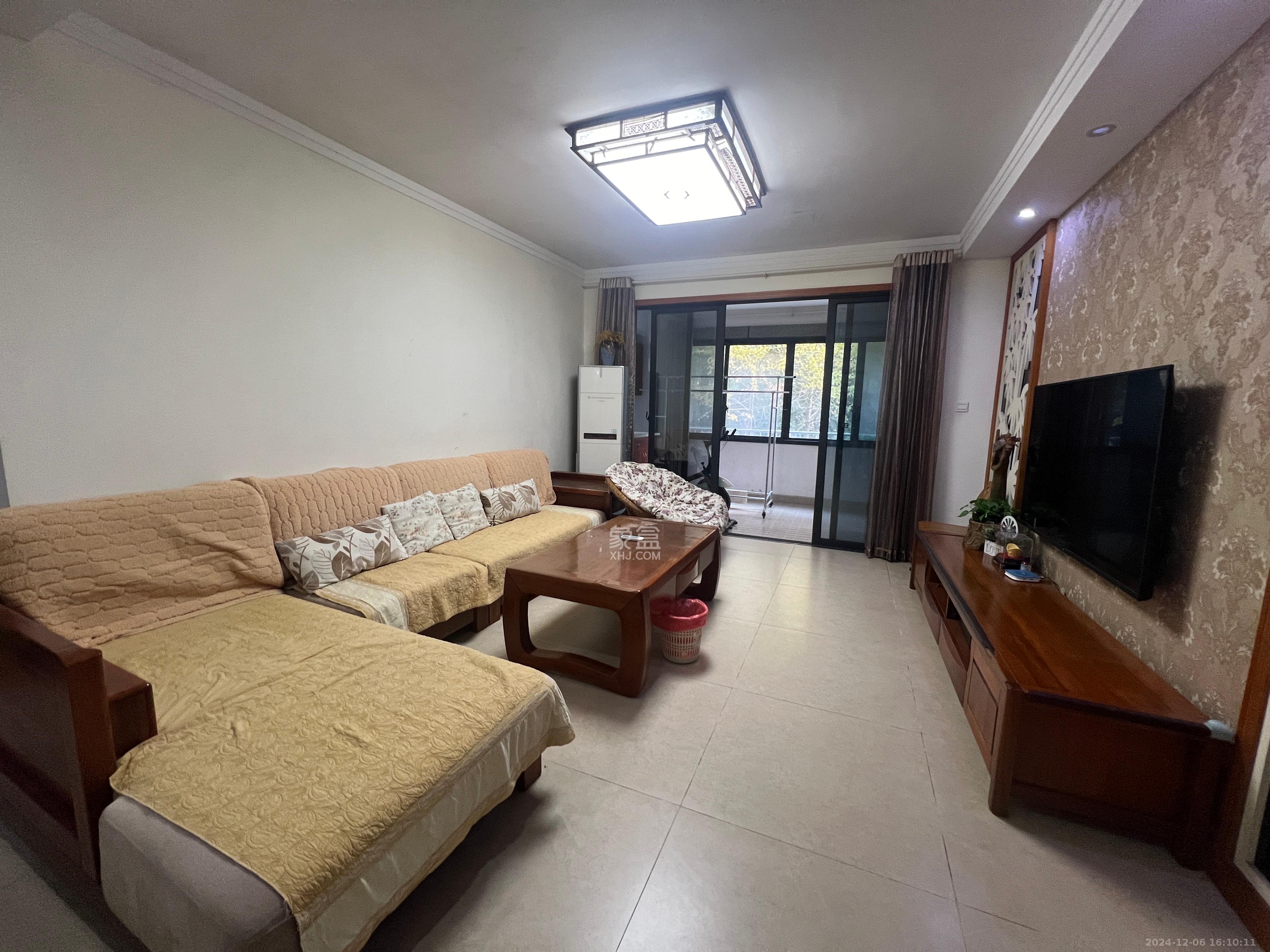 长房南屏锦源 3室2厅2卫 2900.0元/月 长房南屏锦源 3室2厅2卫 2900.0元/月室内图