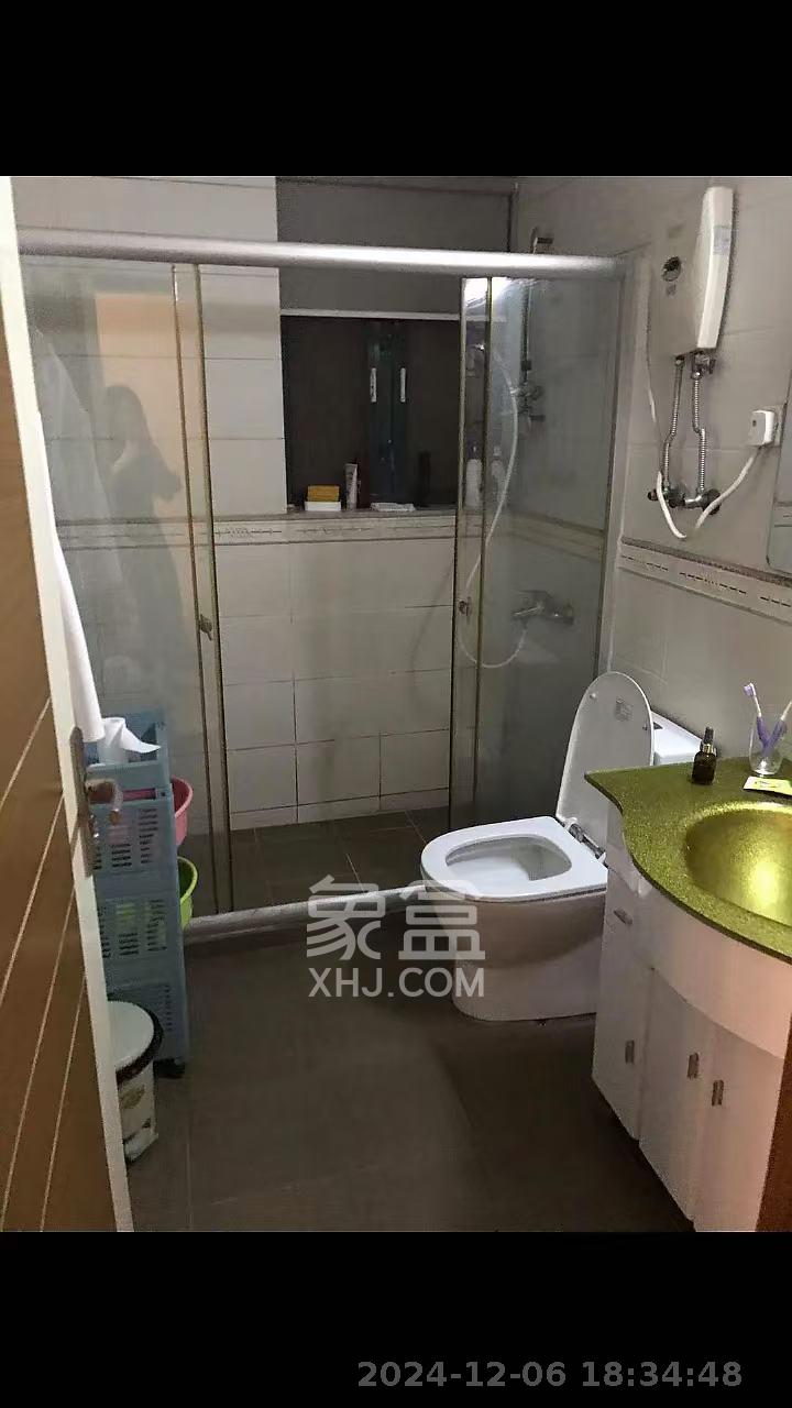 亚华香舍花都  3室2厅2卫   3000.00元/月室内图