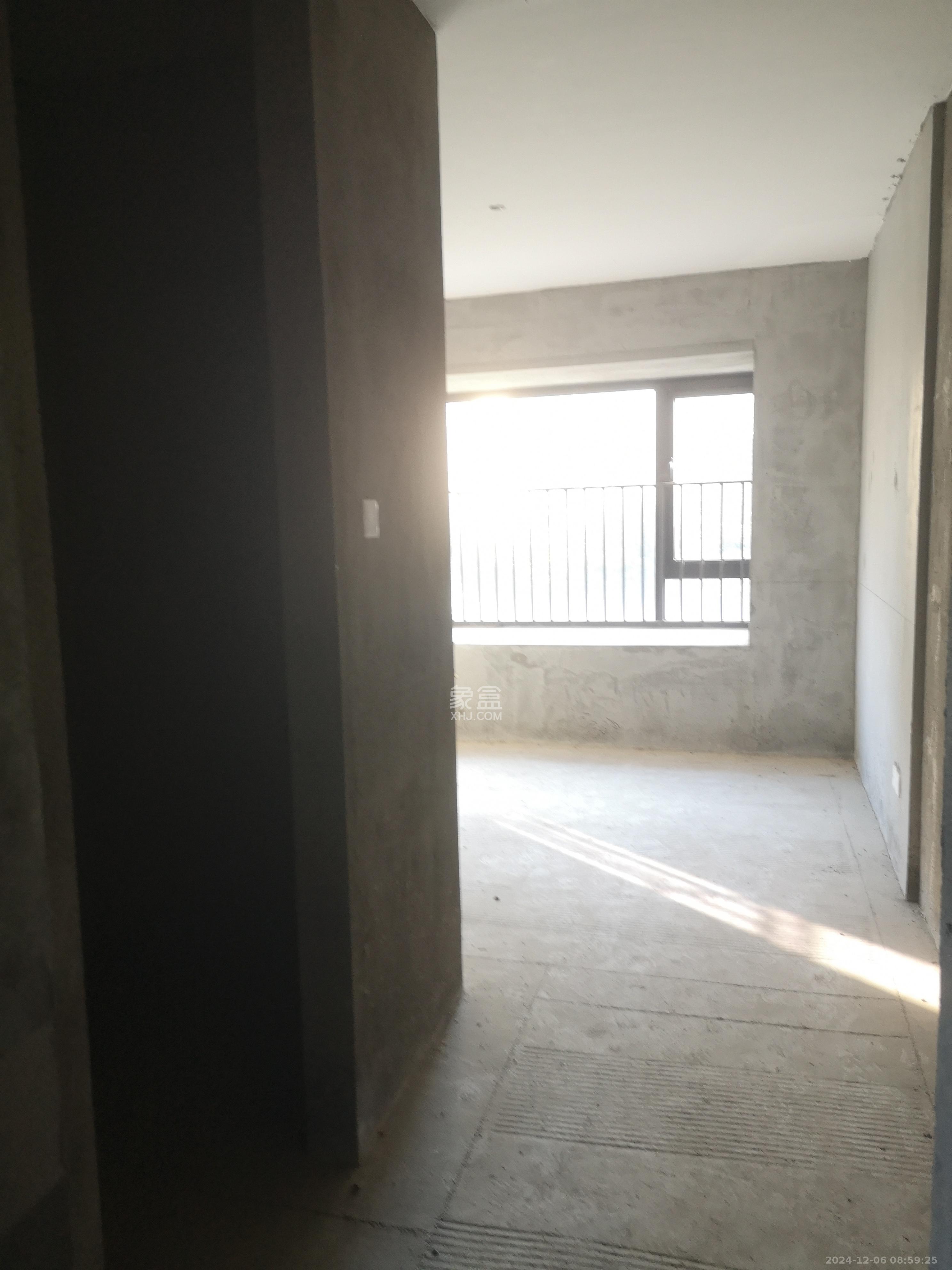 金辉优步花园 4室2厅2卫 1500.0元/月 金辉优步花园 4室2厅2卫 1500.0元/月室内图