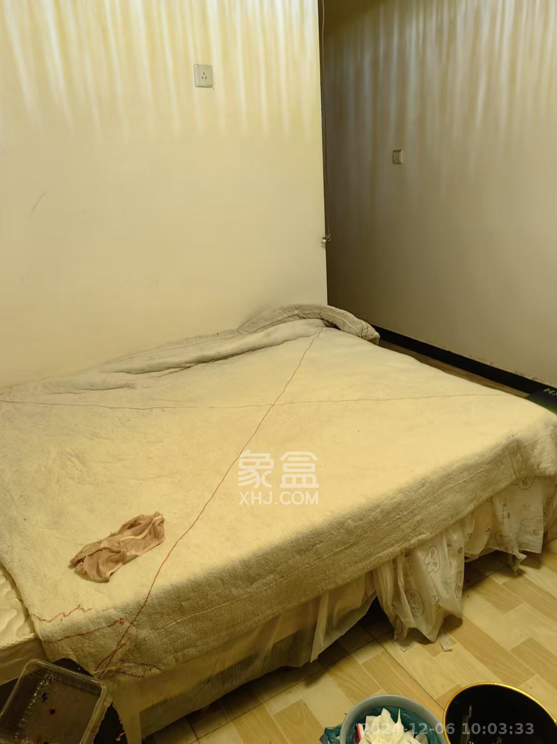 诺亚方舟大厦  4室2厅2卫   3300.00元/月室内图