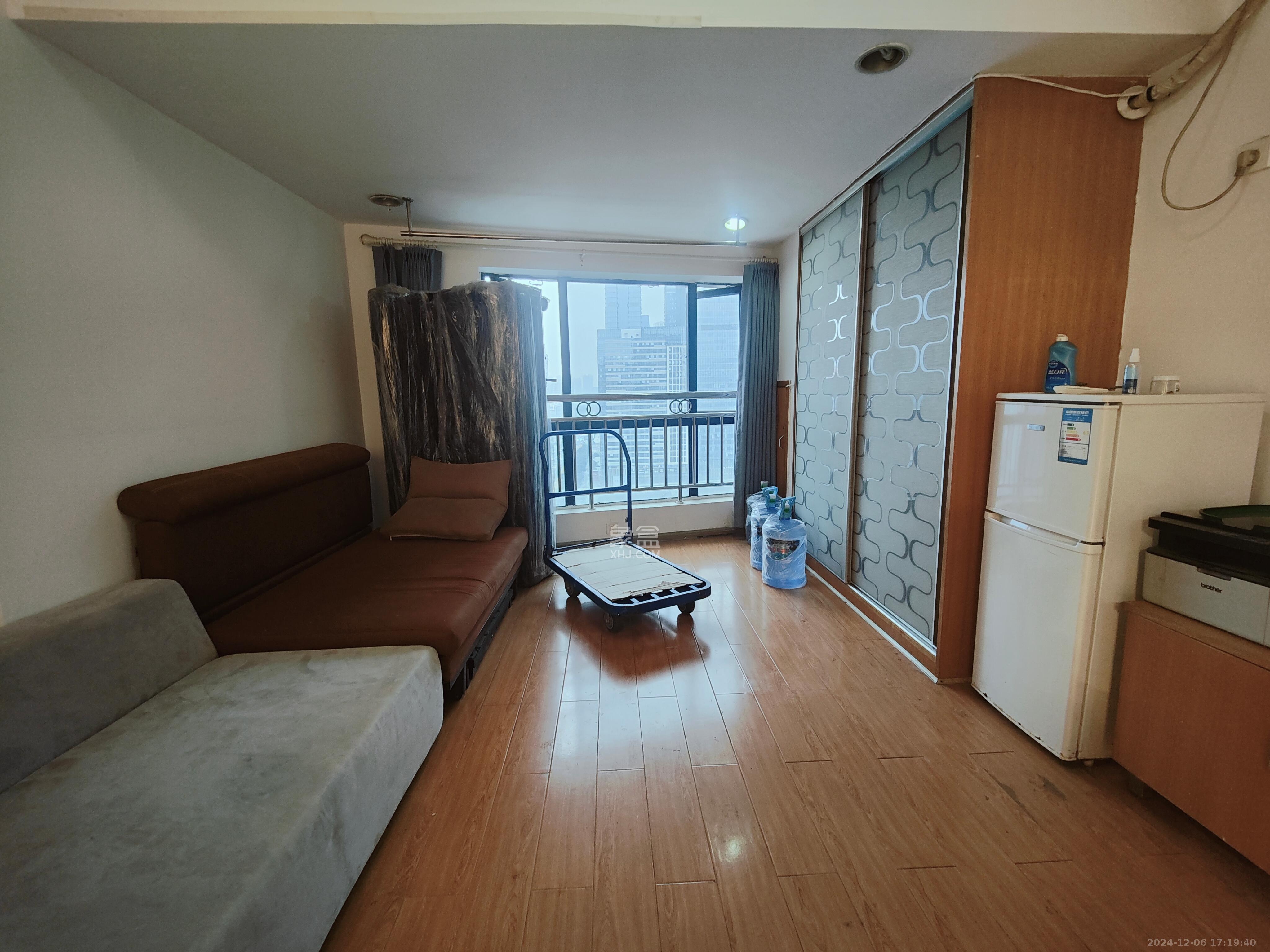 长沙之芯  1室1厅1卫   1600.00元/月室内图