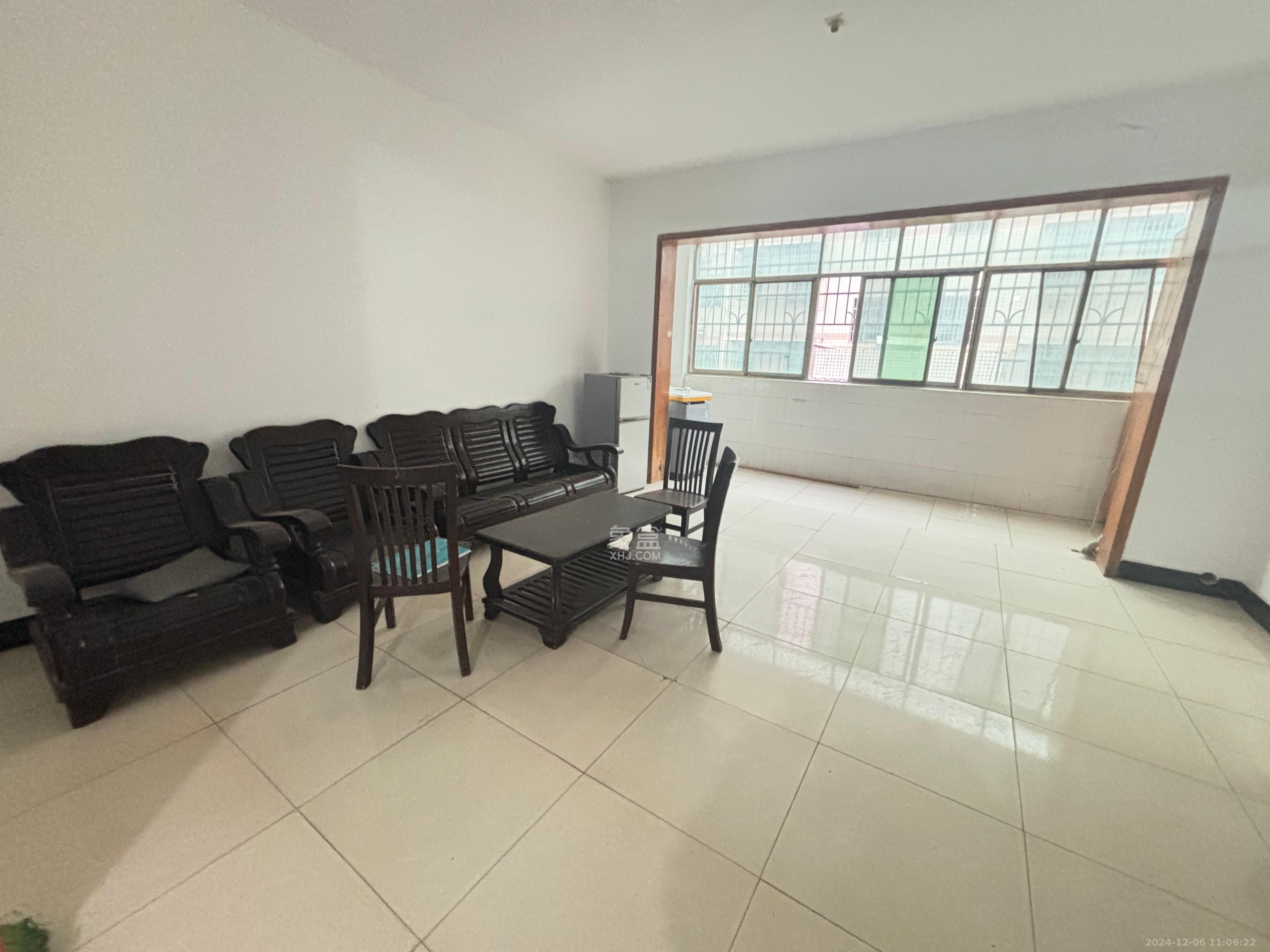 和平小区 1室0厅0卫 1800.0元/月 和平小区 1室0厅0卫 1800.0元/月室内图