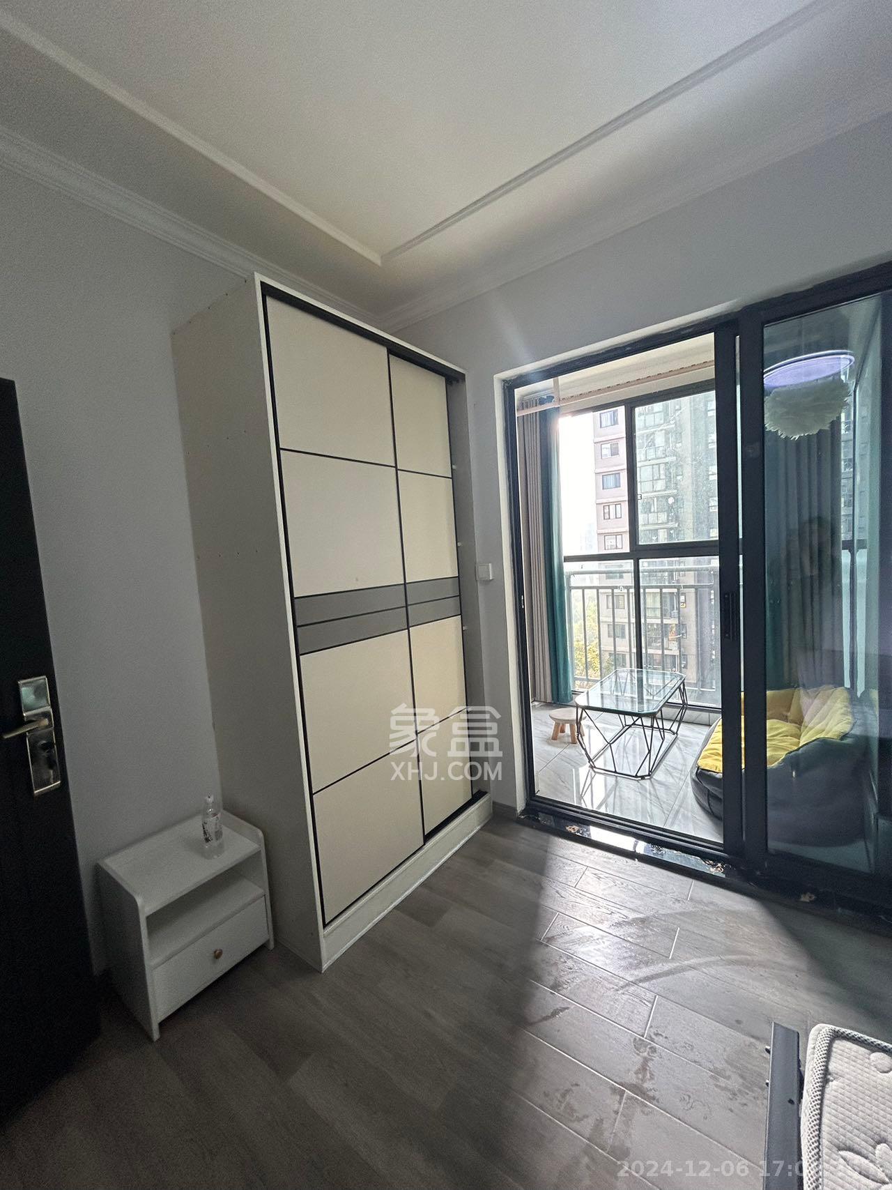 恒基凯旋门三期  1室1厅1卫    900.0元/月室内图