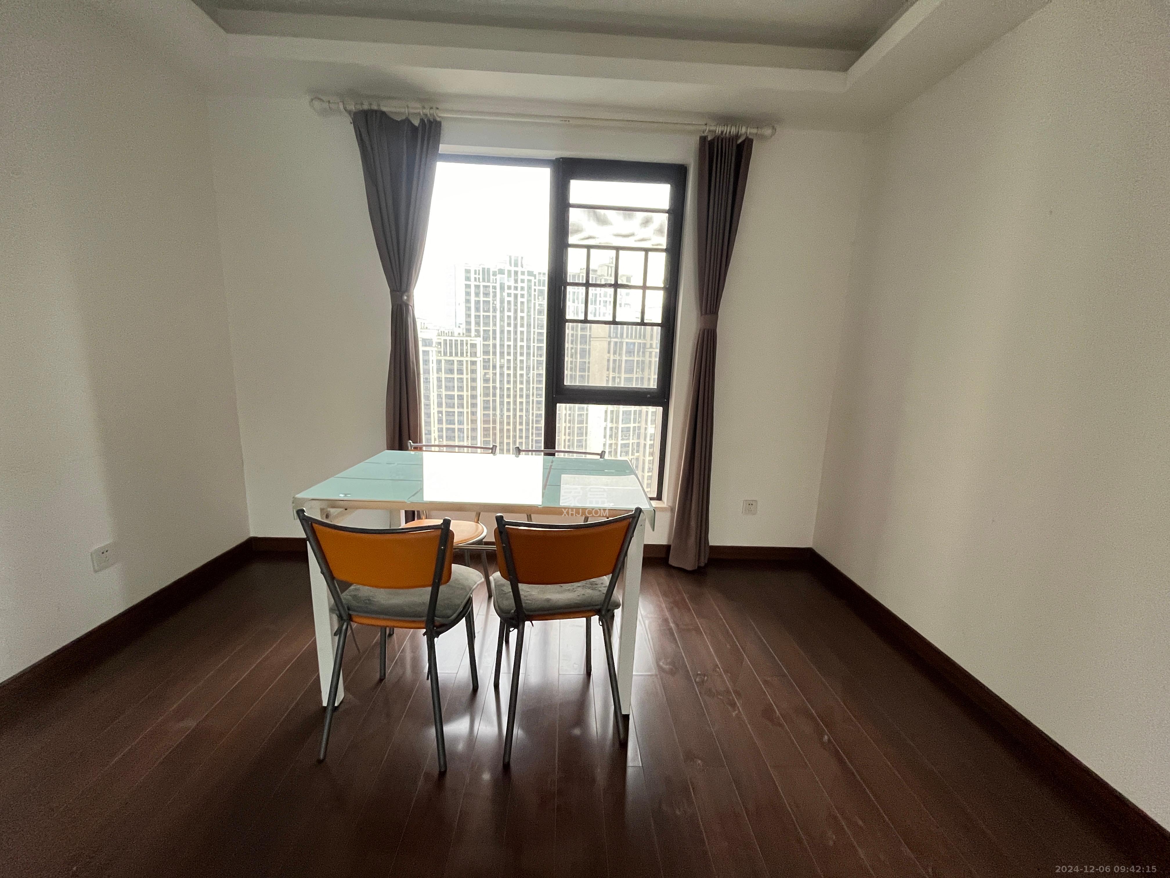 万科里金域滨江 3室2厅2卫 3500.0元/月 万科里金域滨江 3室2厅2卫 3500.0元/月室内图