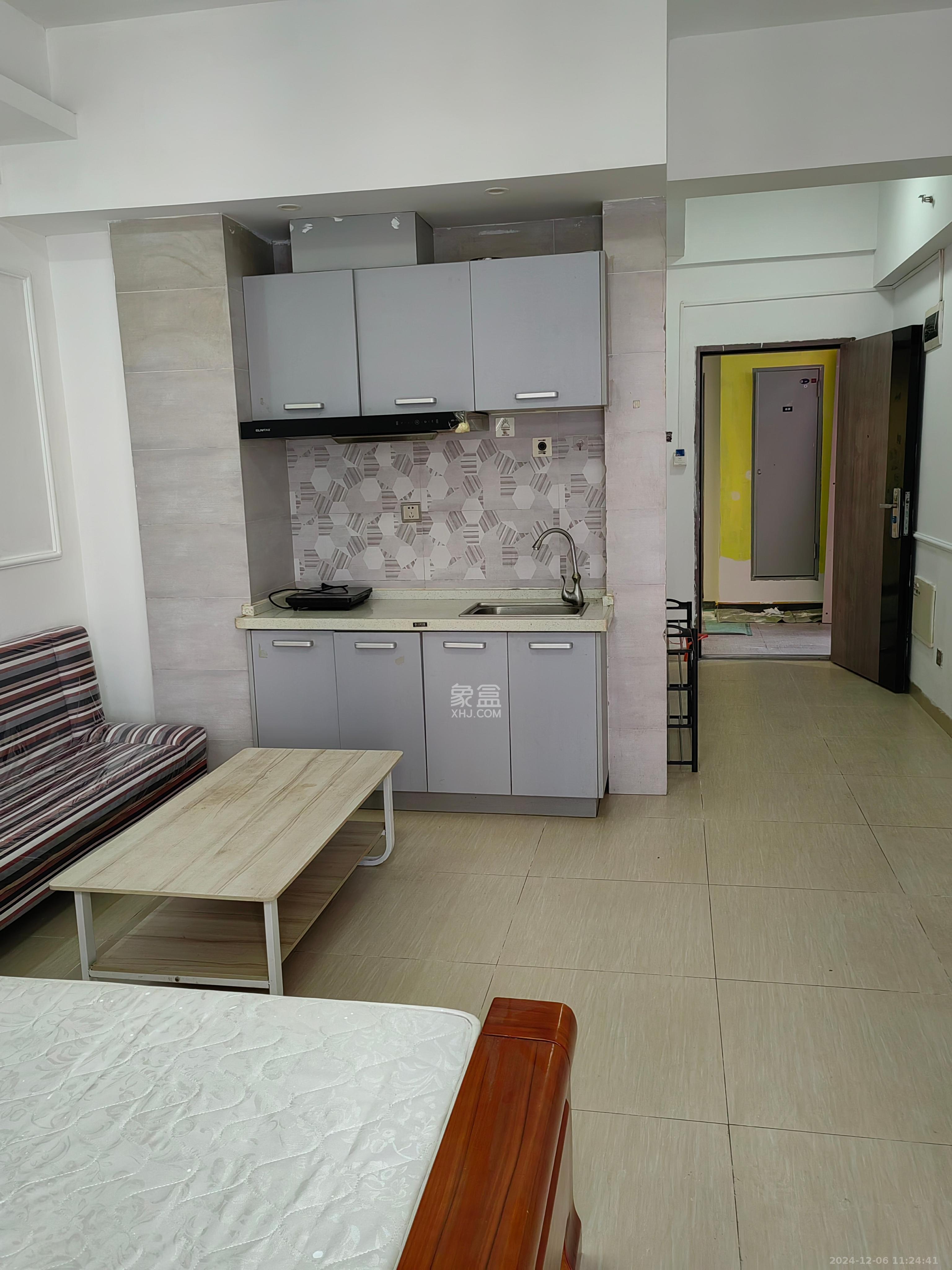 新世界广场 1室1厅1卫 1600.0元/月 新世界广场 1室1厅1卫 1600.0元/月室内图