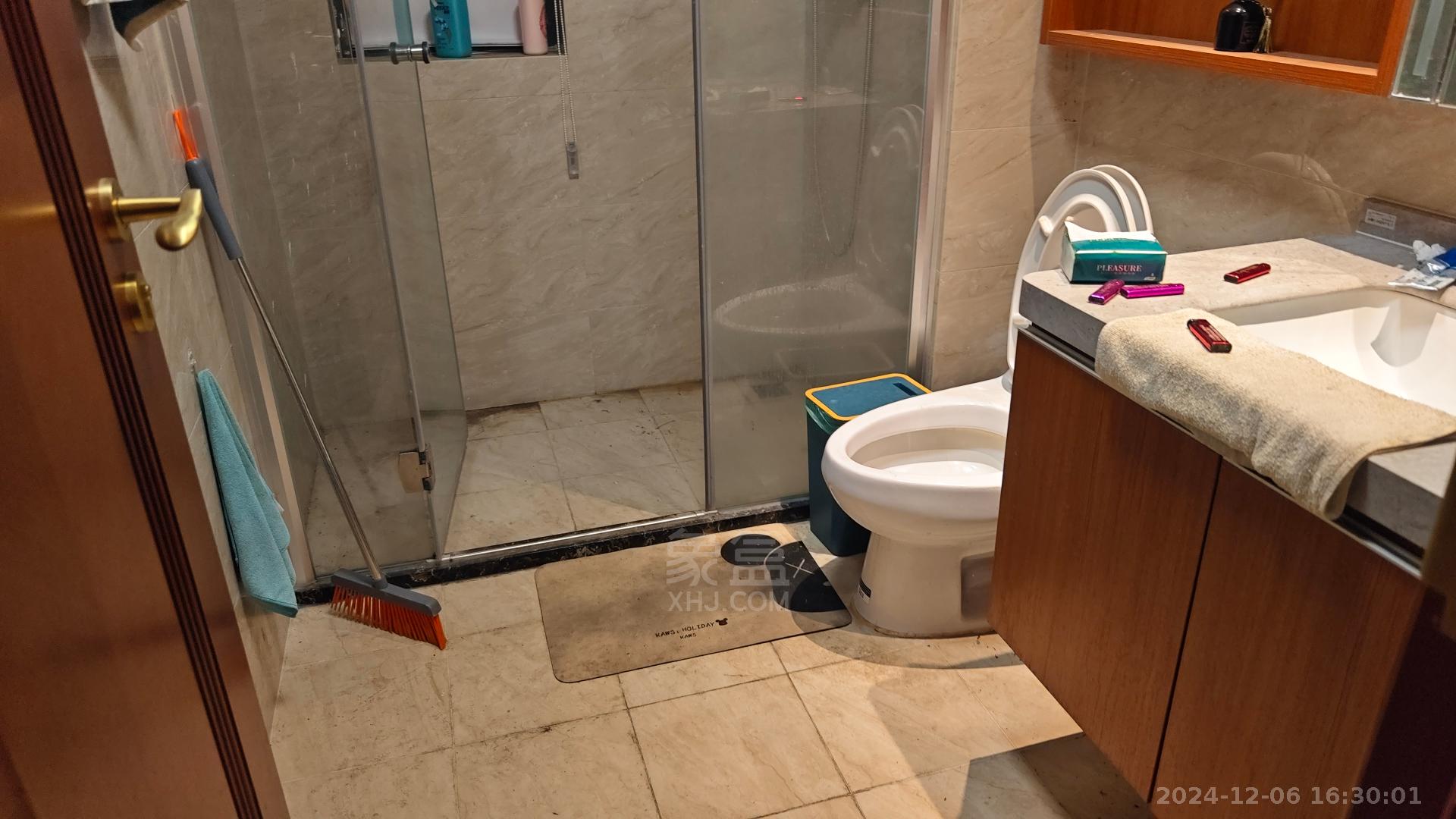 恒大华府 2室2厅2卫 2000.0元/月 恒大华府 2室2厅2卫 2000.0元/月室内图