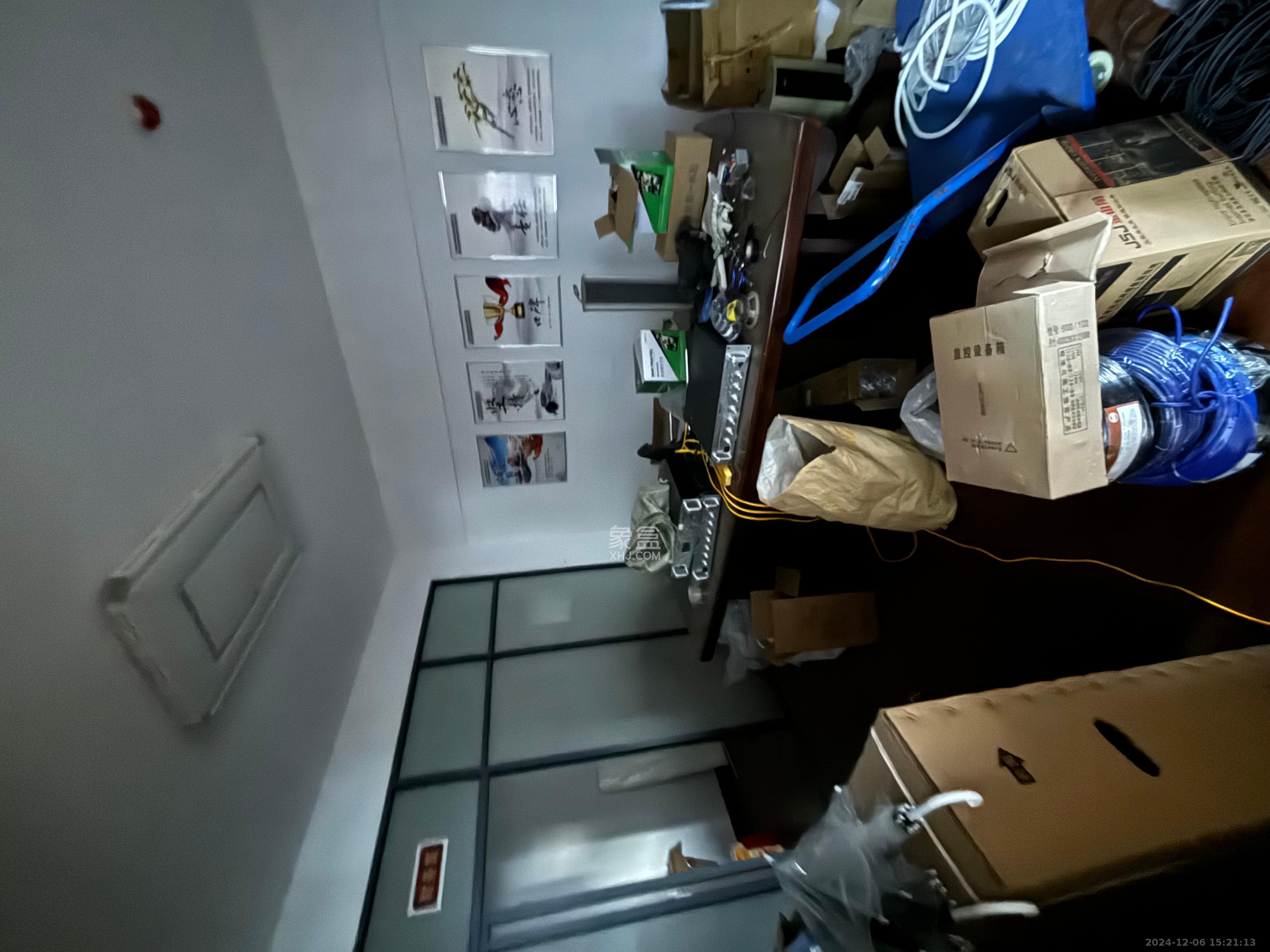 山水湾  1室1厅1卫   1500.00元/月室内图