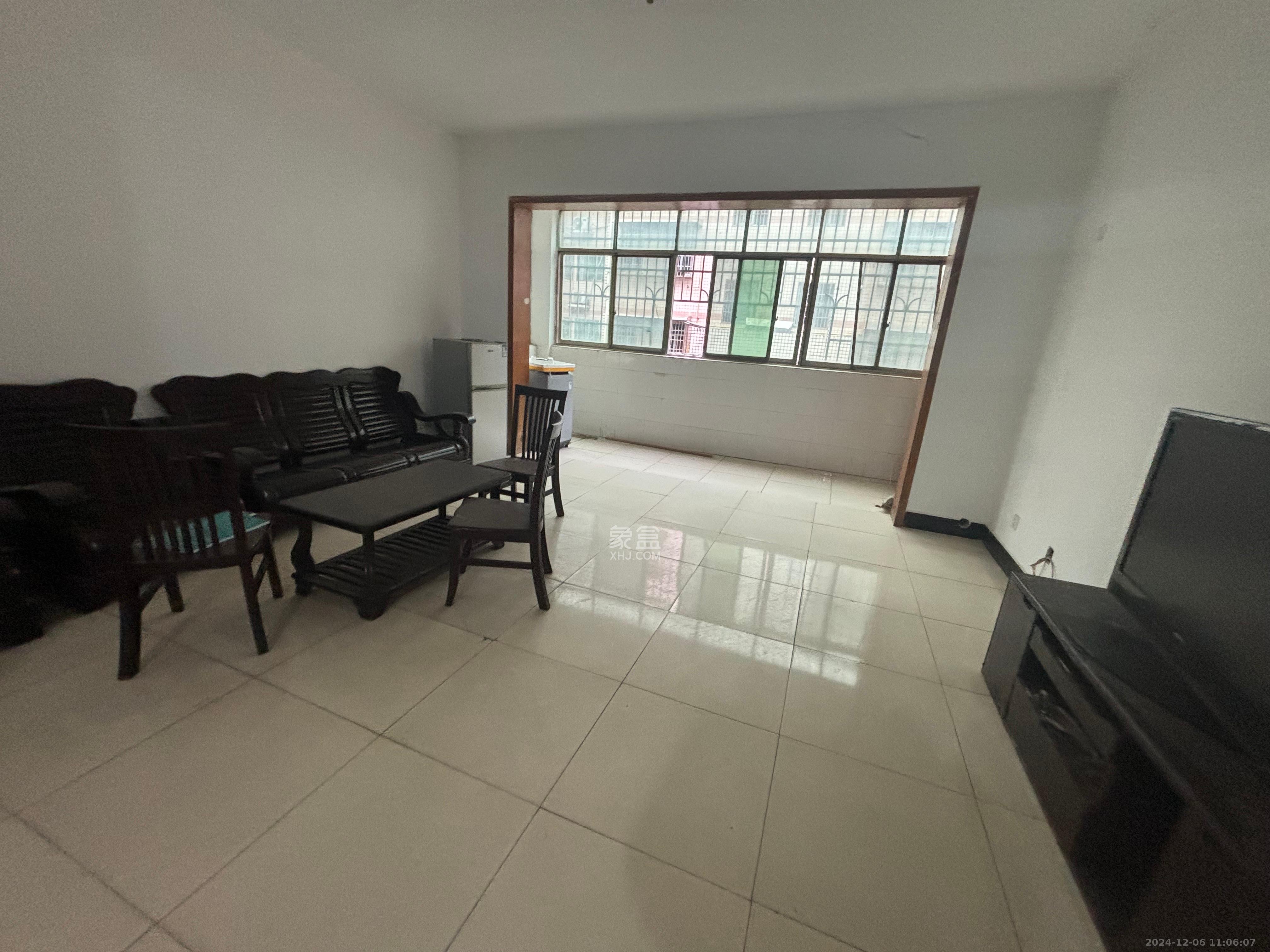 和平小区 1室0厅0卫 1800.0元/月 和平小区 1室0厅0卫 1800.0元/月室内图