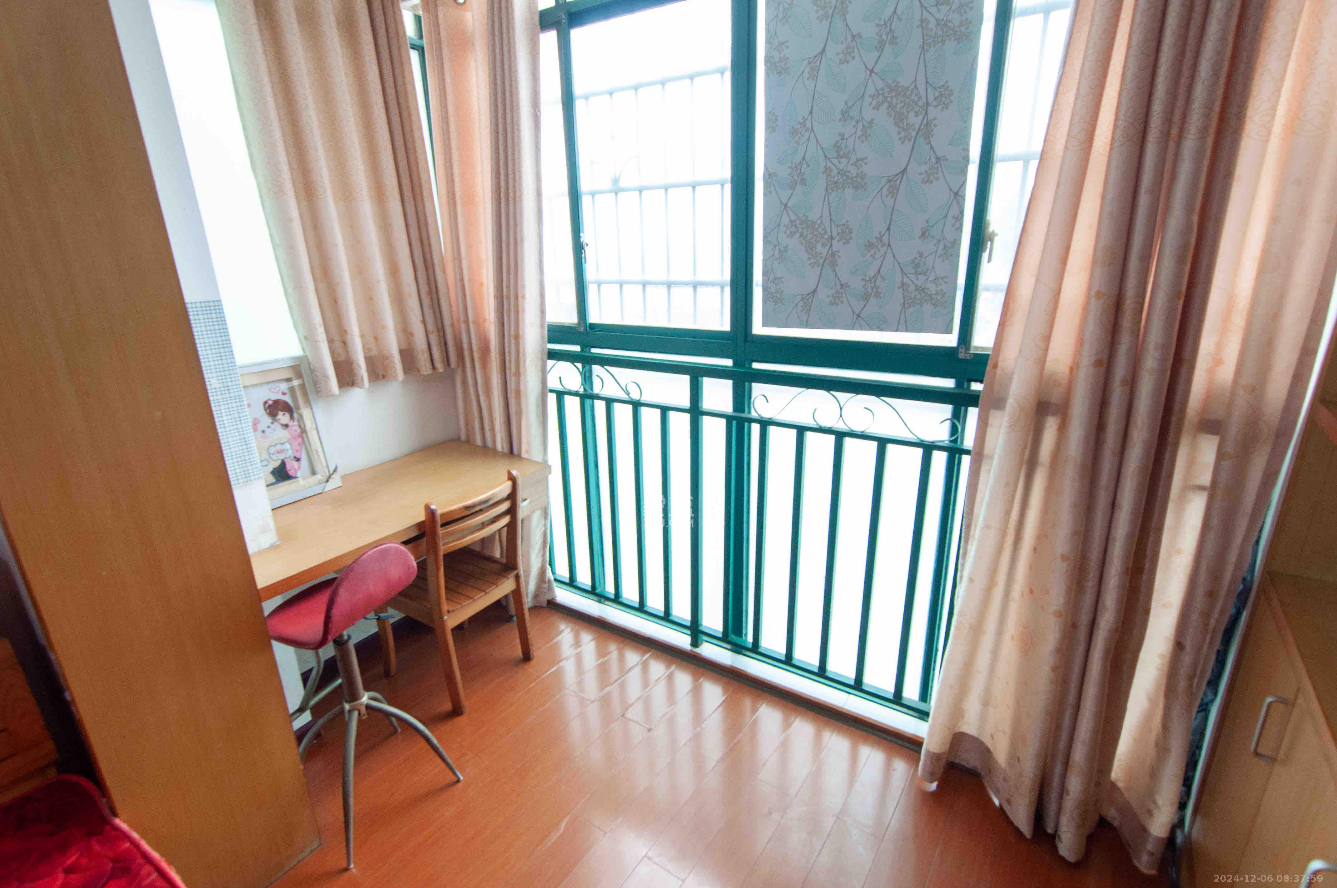 望兴景园一期  3室2厅2卫    2750.0元/月室内图