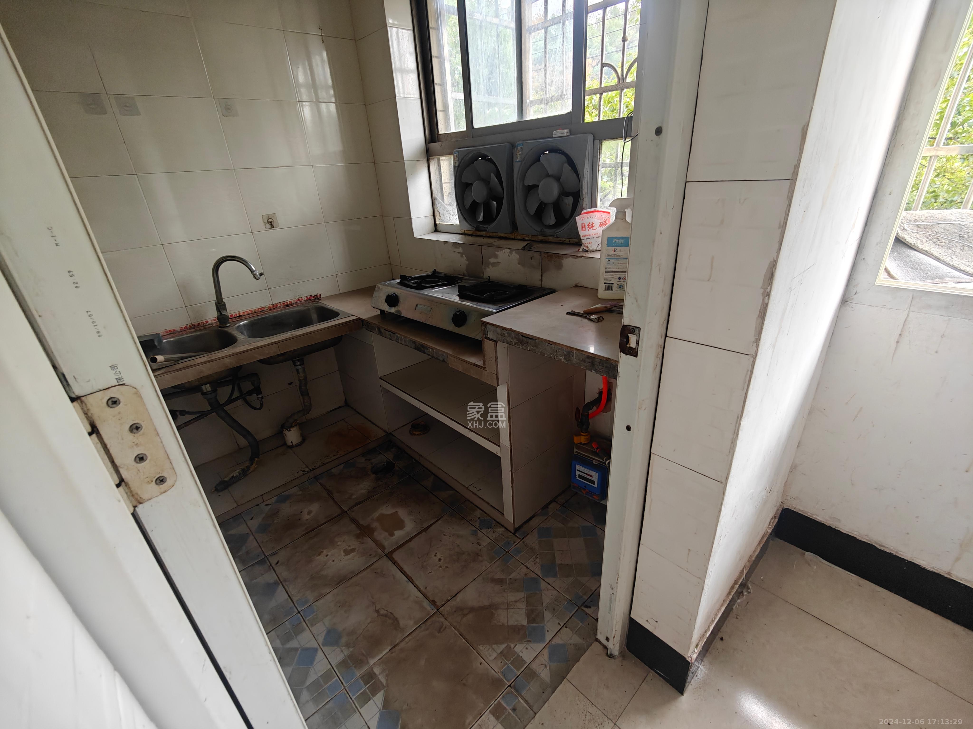 御景龙城 1室1厅1卫 1000.0元/月 御景龙城 1室1厅1卫 1000.0元/月室内图