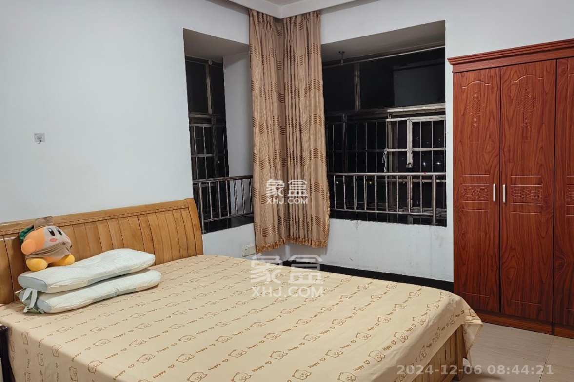 莲湖大厦  1室0厅0卫    2200.0元/月 莲湖大厦  1室0厅0卫    2200.0元/月室内图