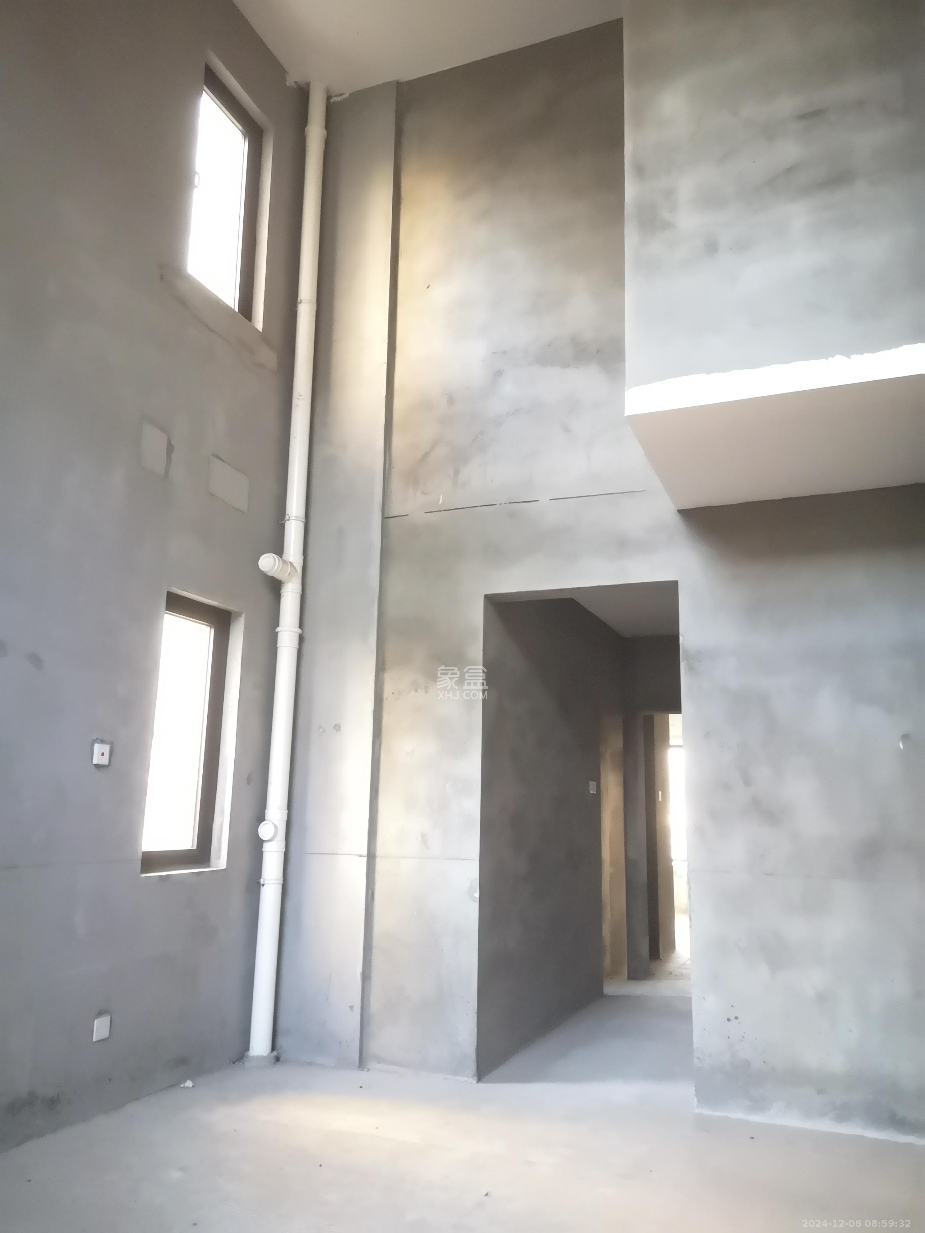 金辉优步花园 4室2厅2卫 1500.0元/月 金辉优步花园 4室2厅2卫 1500.0元/月室内图