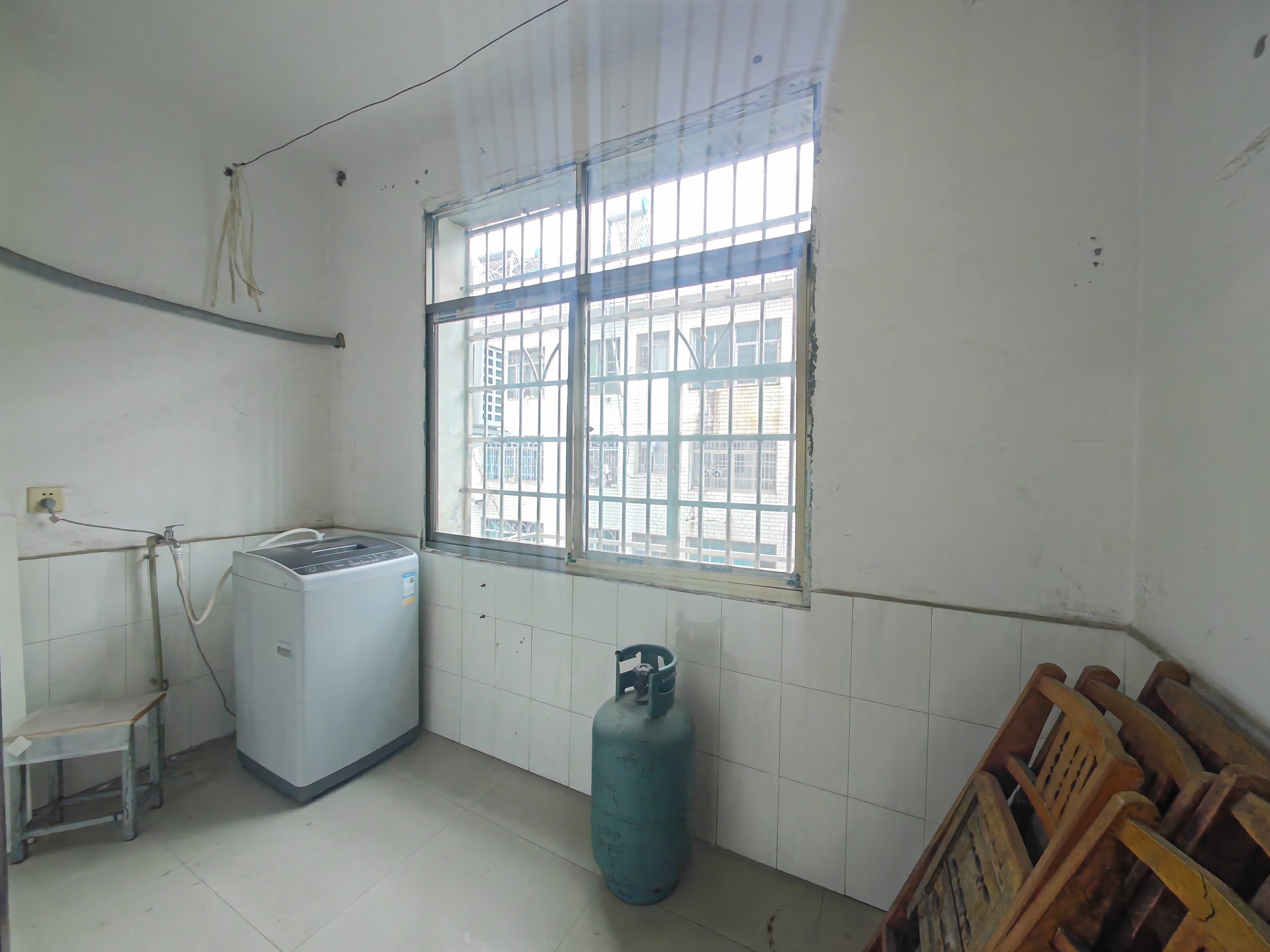 金谷市场  3室2厅1卫    800.0元/月室内图