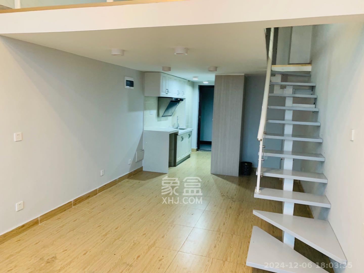 裕天国际商汇中心 1室0厅0卫 2000.0元/月 裕天国际商汇中心 1室0厅0卫 2000.0元/月室内图