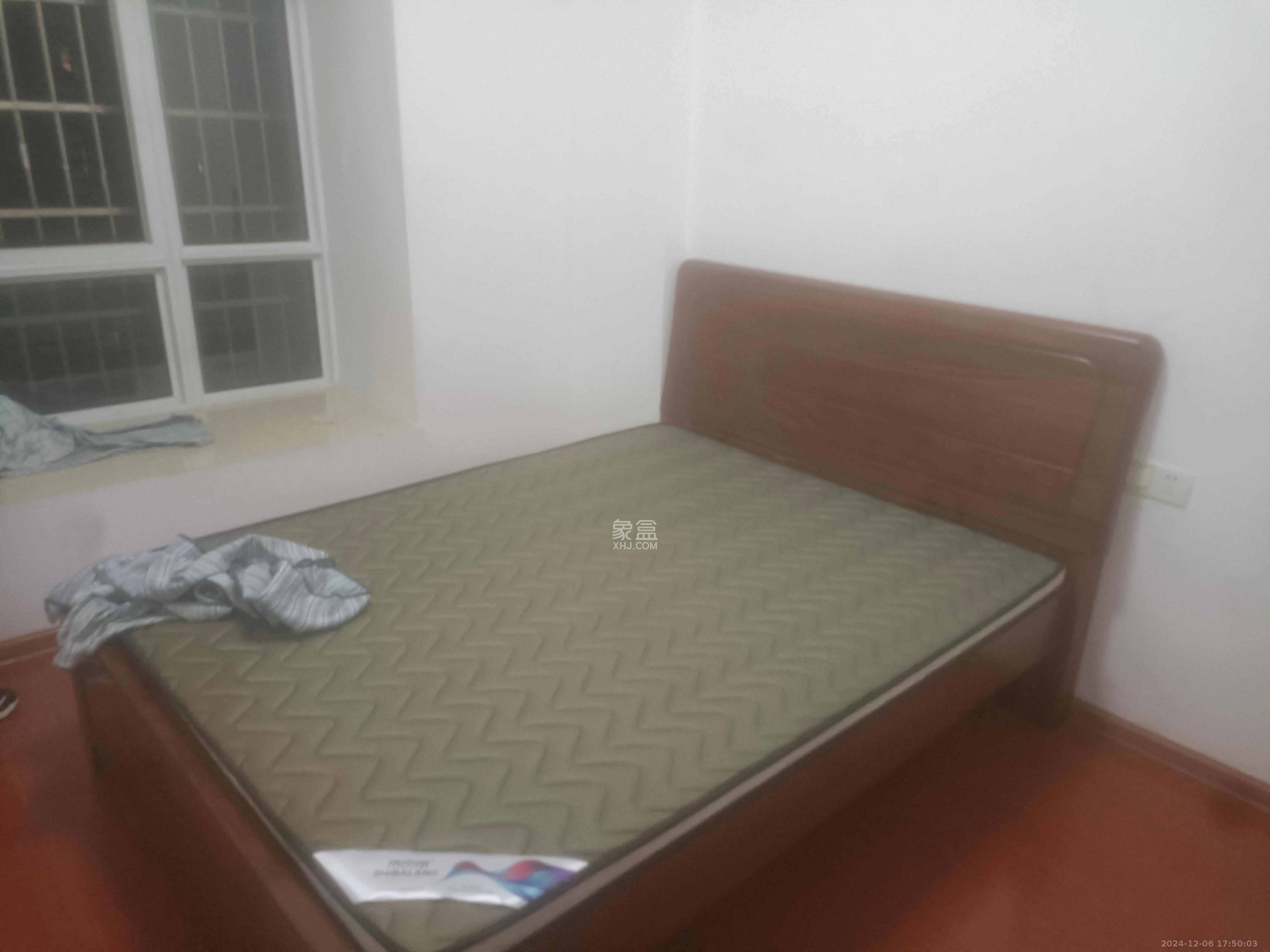 家和苑(原梅溪湖保障性住房一期) 3室2厅1卫 2400.0元/月 家和苑(原梅溪湖保障性住房一期) 3室2厅1卫 2400.0元/月室内图