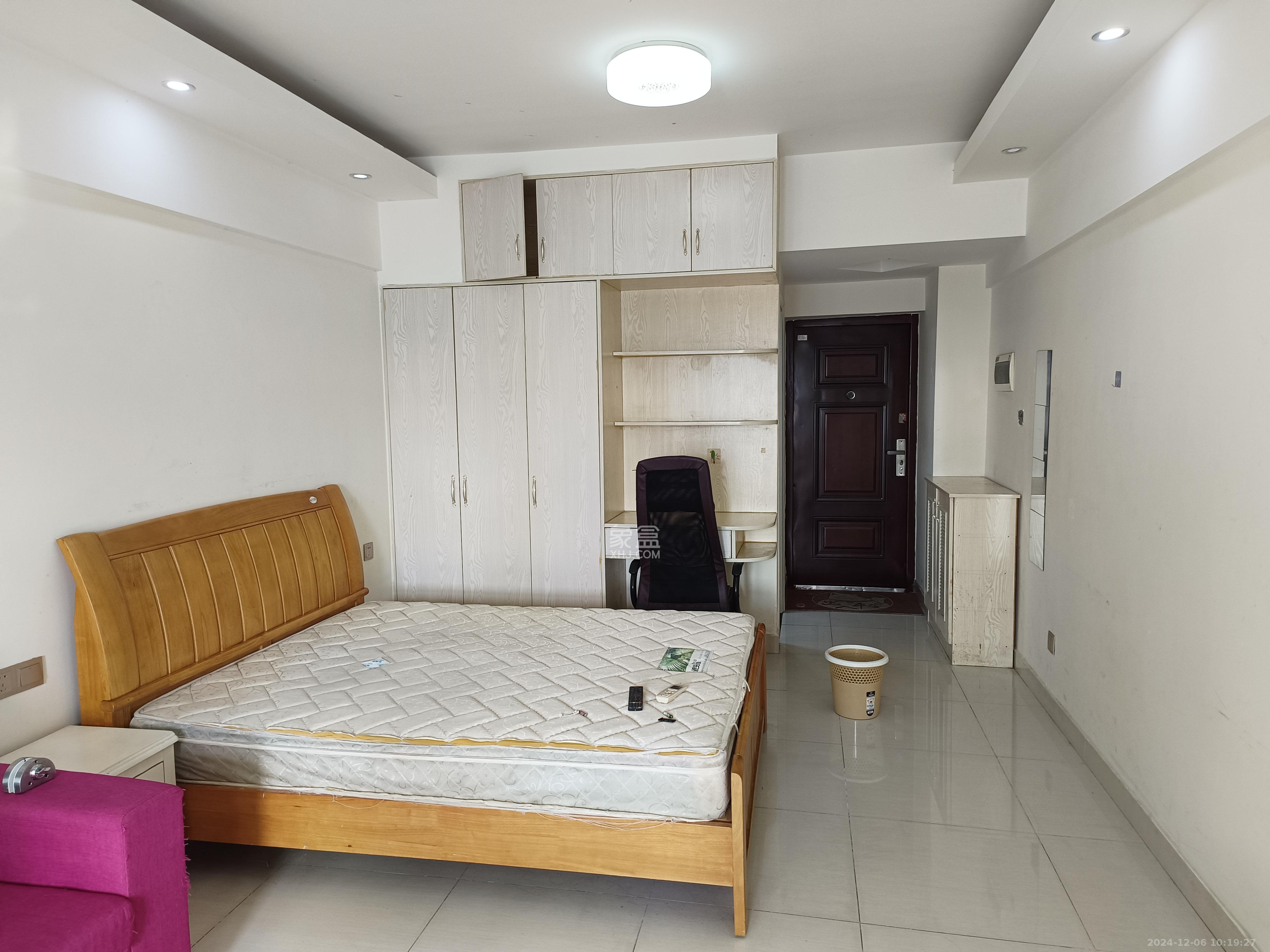 新远时代 1室1厅1卫 1000.0元/月 新远时代 1室1厅1卫 1000.0元/月室内图