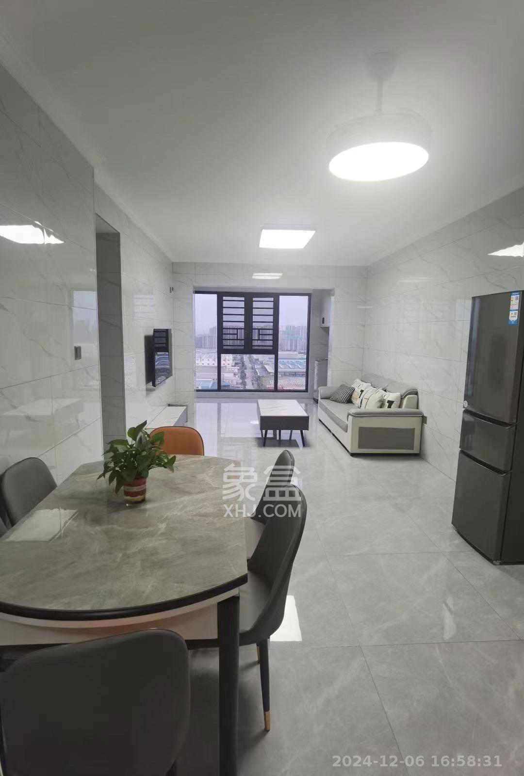 敏捷珑玥府 3室2厅2卫 2100.0元/月 敏捷珑玥府 3室2厅2卫 2100.0元/月室内图