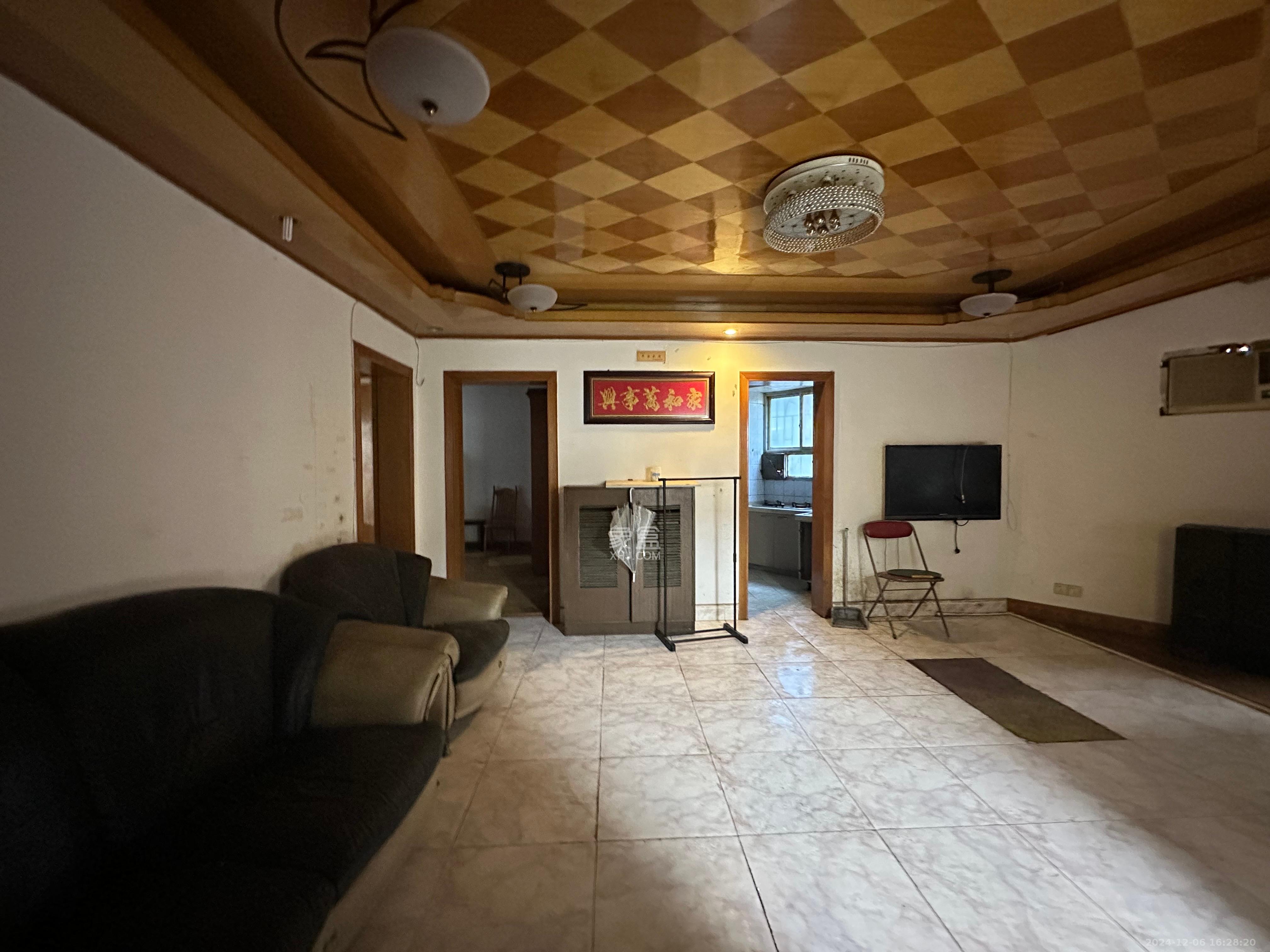 书苑花园(书院花园) 3室2厅1卫 2400.0元/月 书苑花园(书院花园) 3室2厅1卫 2400.0元/月室内图