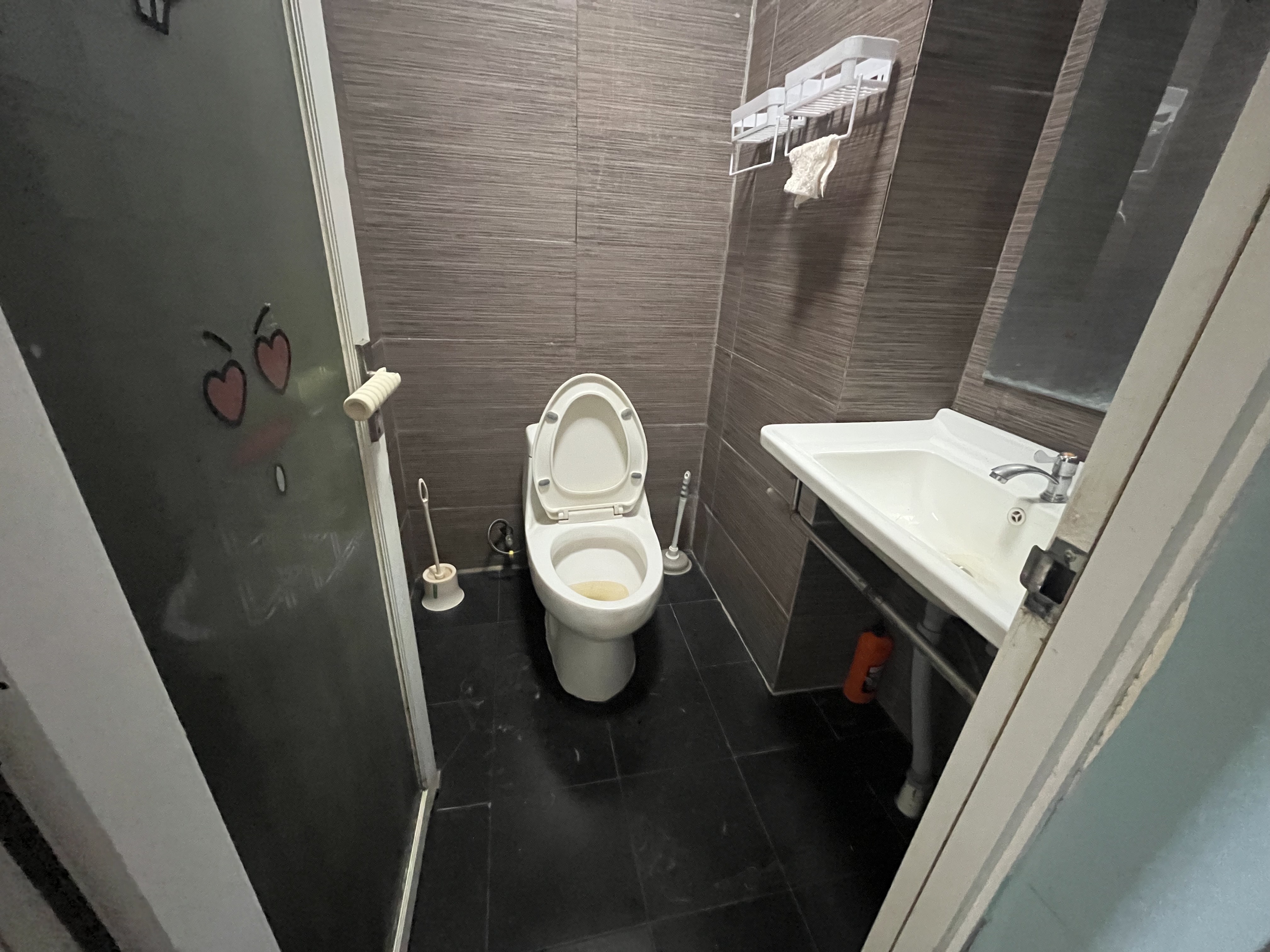 天骋康都 1室0厅1卫 32.0万 天骋康都 1室0厅1卫 32.0万客厅