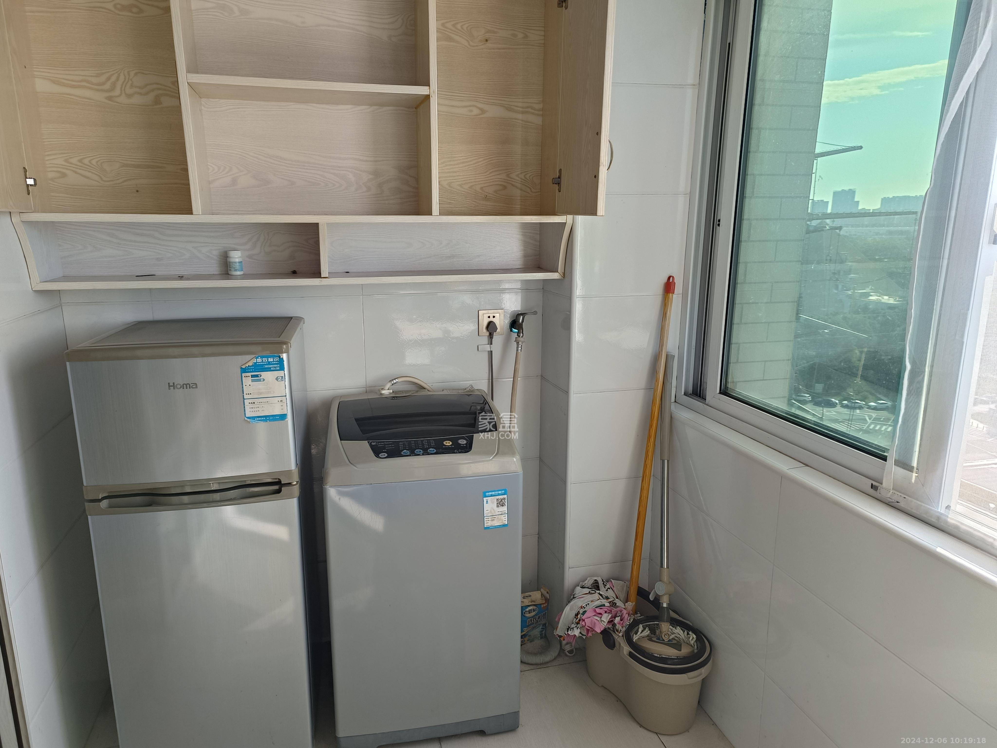 新远时代 1室1厅1卫 1000.0元/月 新远时代 1室1厅1卫 1000.0元/月室内图