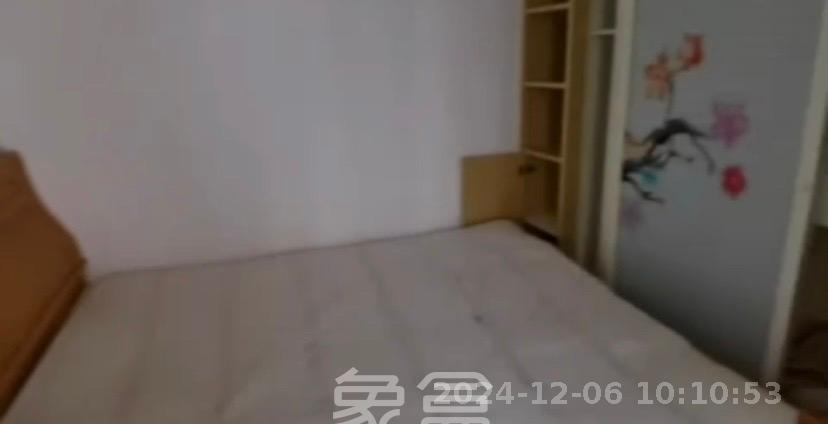 丽发新城  1室1厅1卫   1700.00元/月室内图
