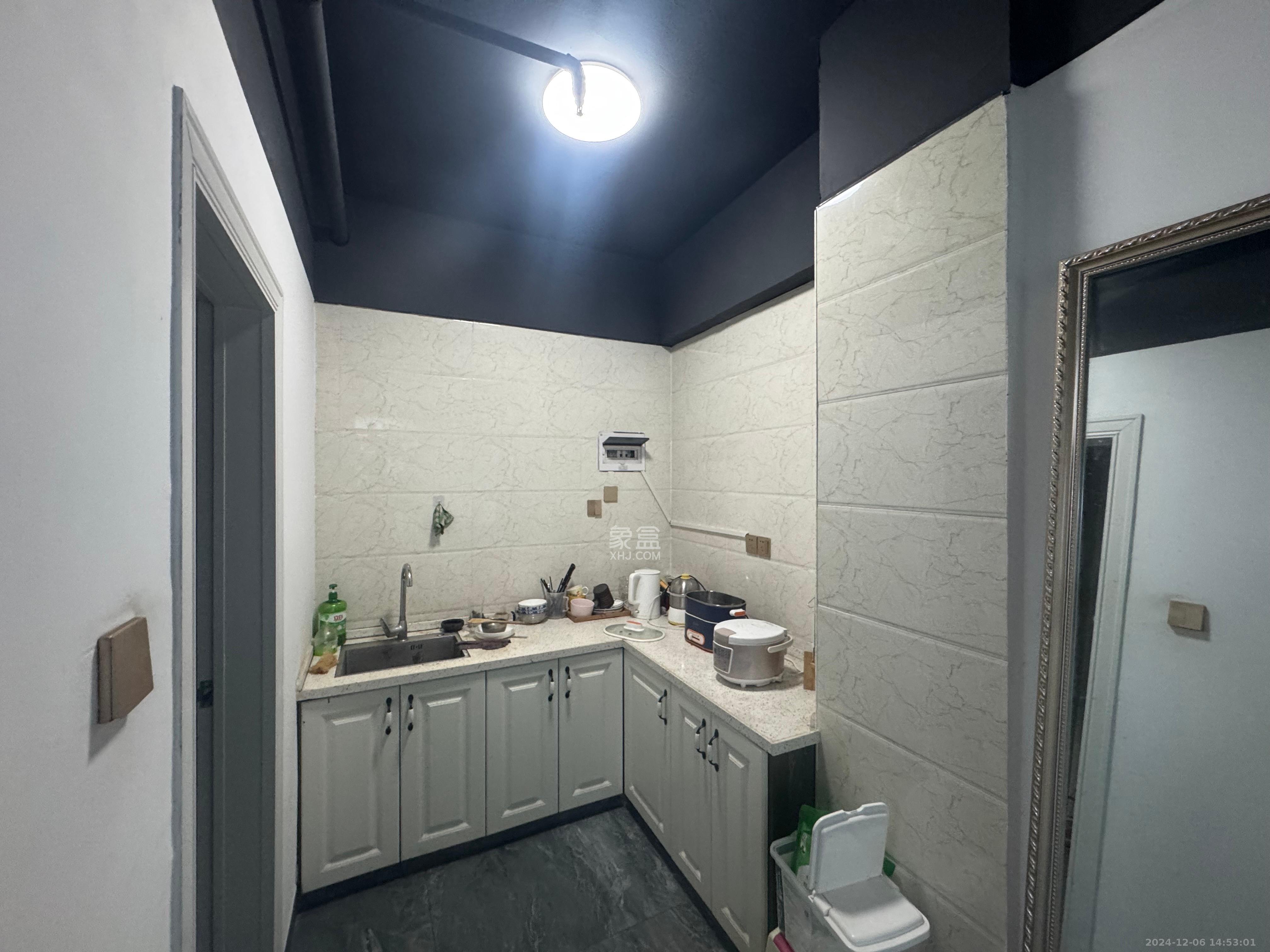 高升时代广场(冠铭商务中心) 1室1厅1卫 3500.0元/月 高升时代广场(冠铭商务中心) 1室1厅1卫 3500.0元/月室内图