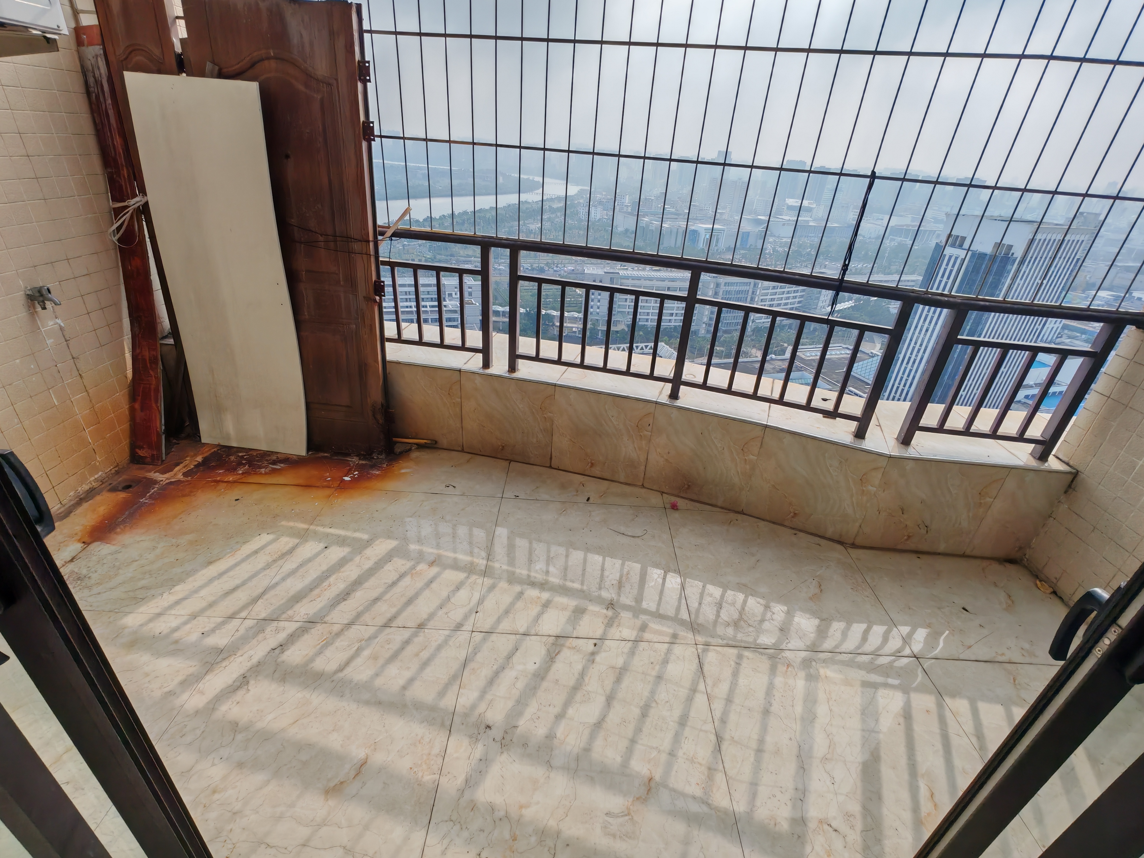 和风江岸 3室2厅2卫 3600.0元/月 和风江岸 3室2厅2卫 3600.0元/月室内图