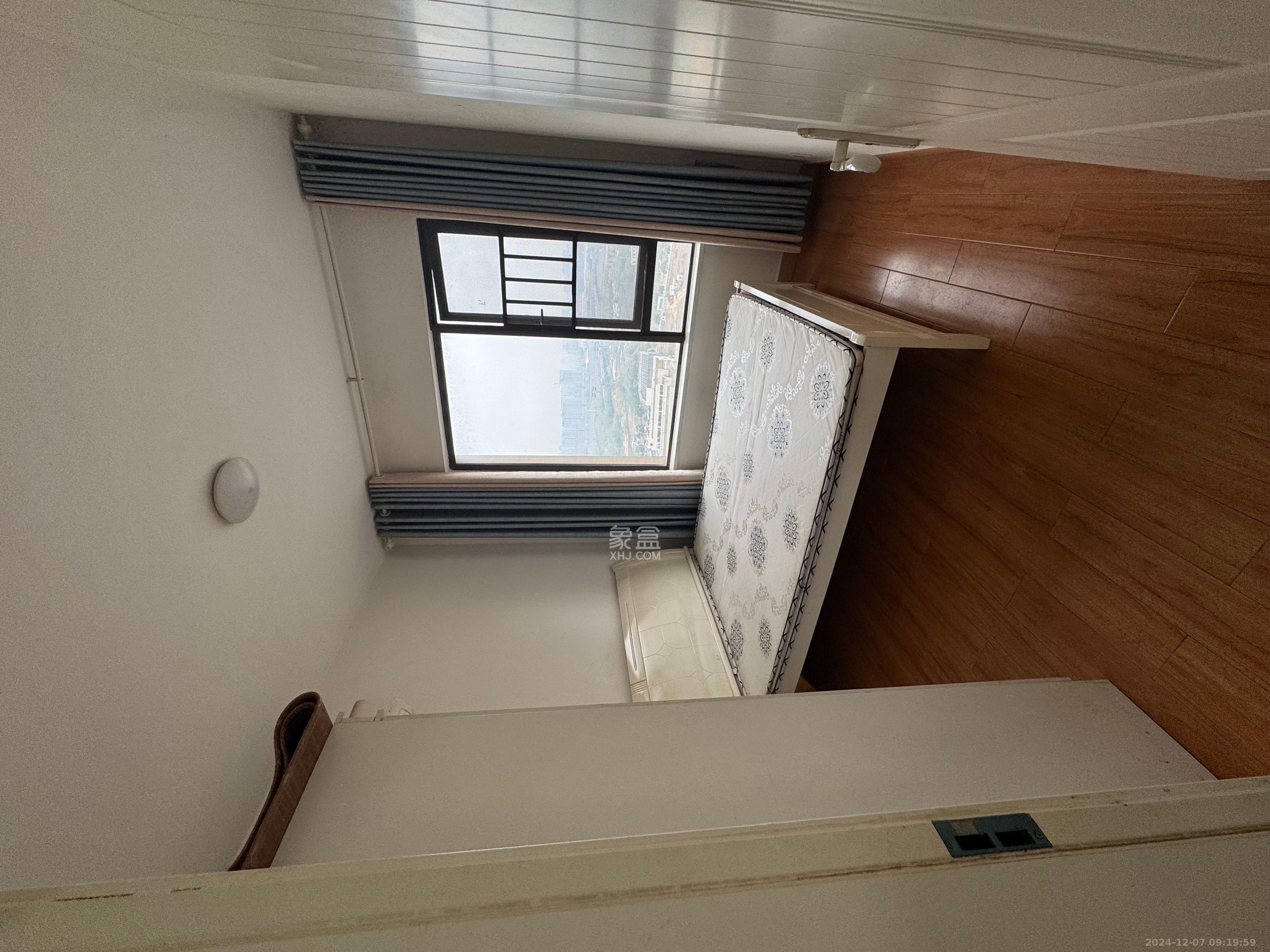 阳光城尚东湾青云苑  4室2厅2卫    2500.0元/月 阳光城尚东湾青云苑  4室2厅2卫    2500.0元/月室内图