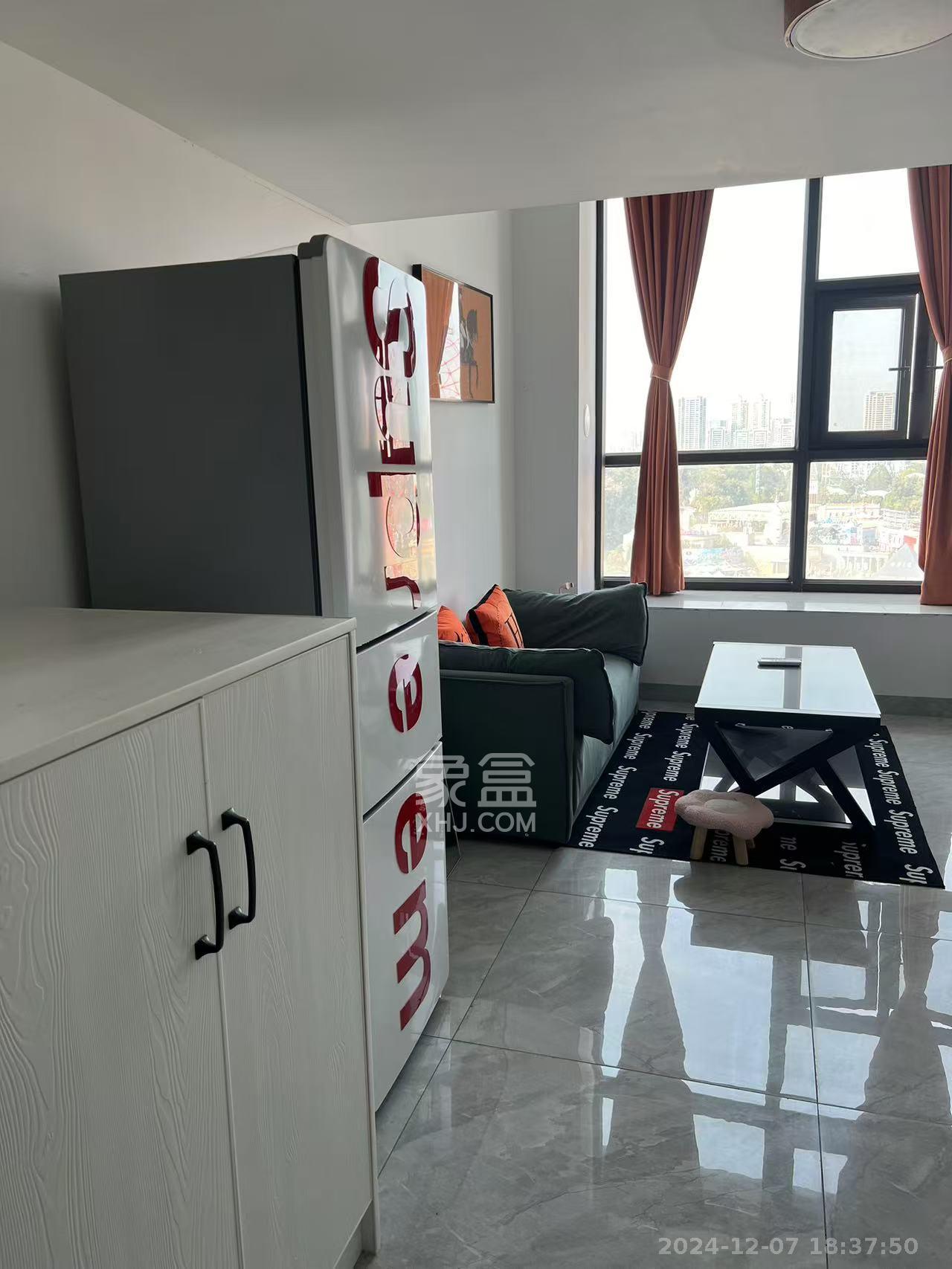 弘坤云寓  1室1厅1卫   2300.00元/月