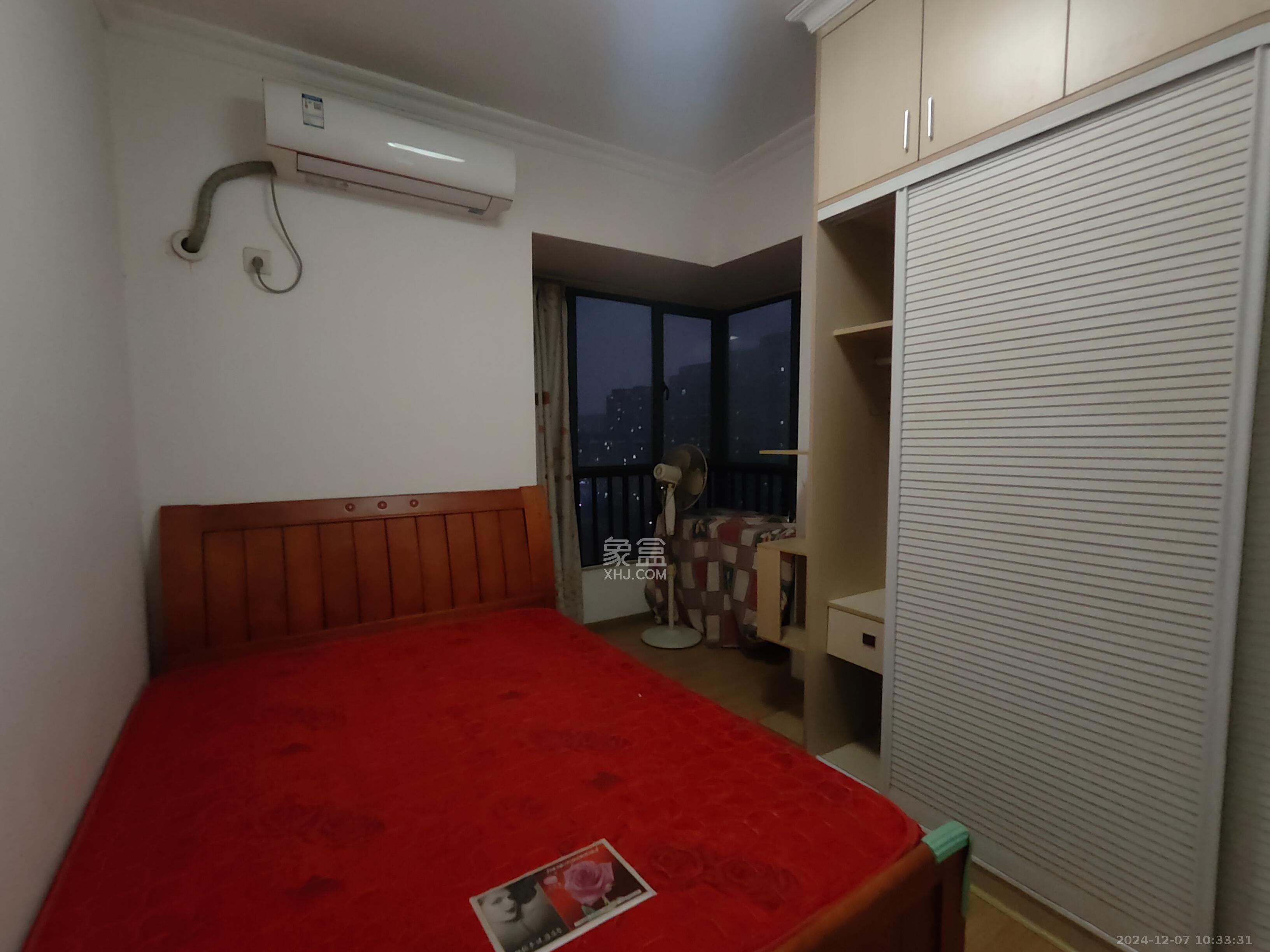 勤诚达新界  2室2厅1卫    1800.0元/月室内图
