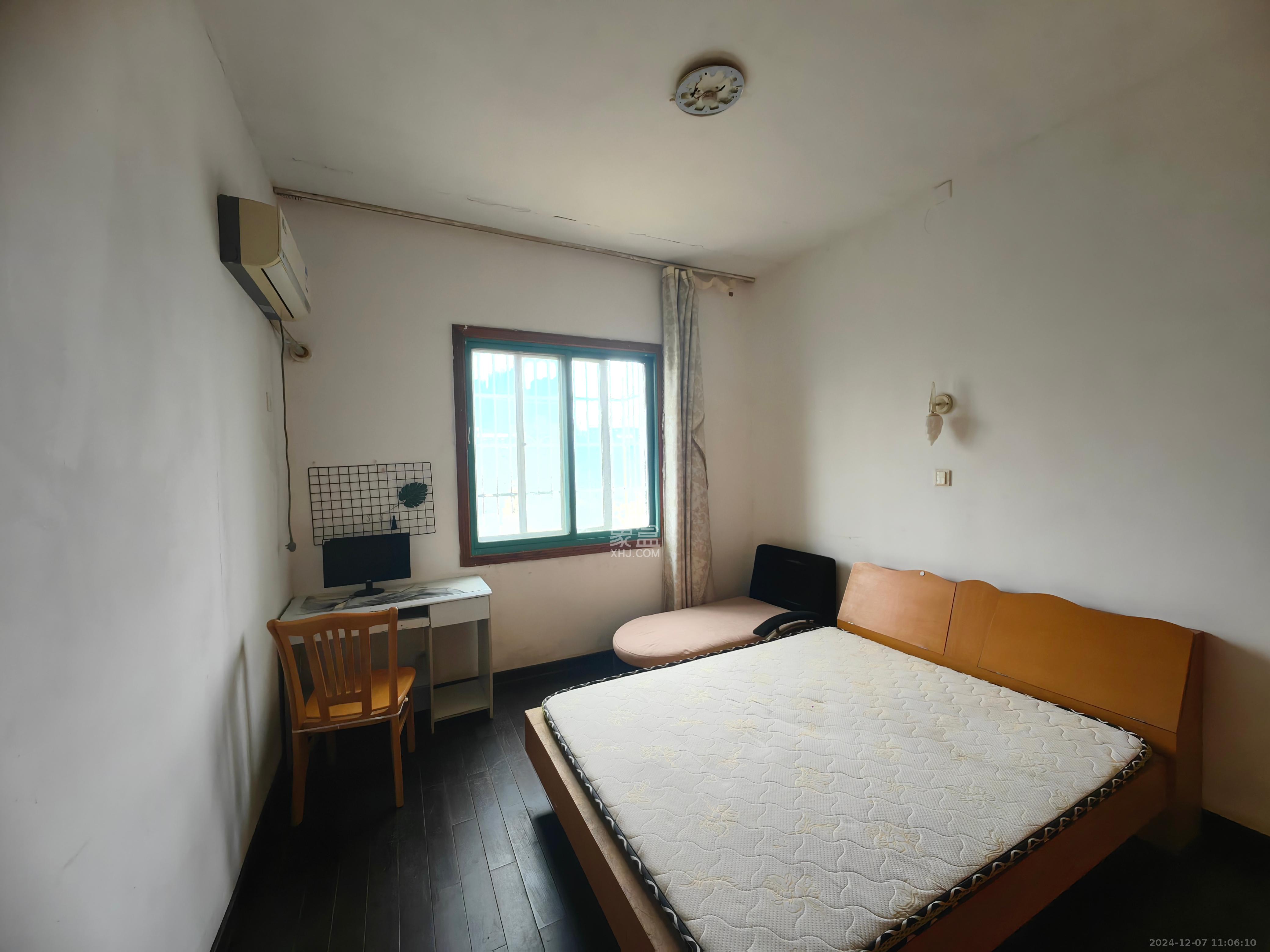 中建五局天心苑  1室2厅1卫    1200.0元/月 中建五局天心苑  1室2厅1卫    1200.0元/月室内图