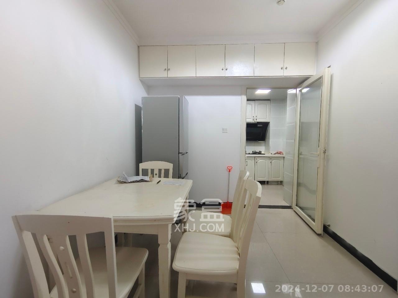 少帅府  2室1厅1卫   2300.00元/月室内图