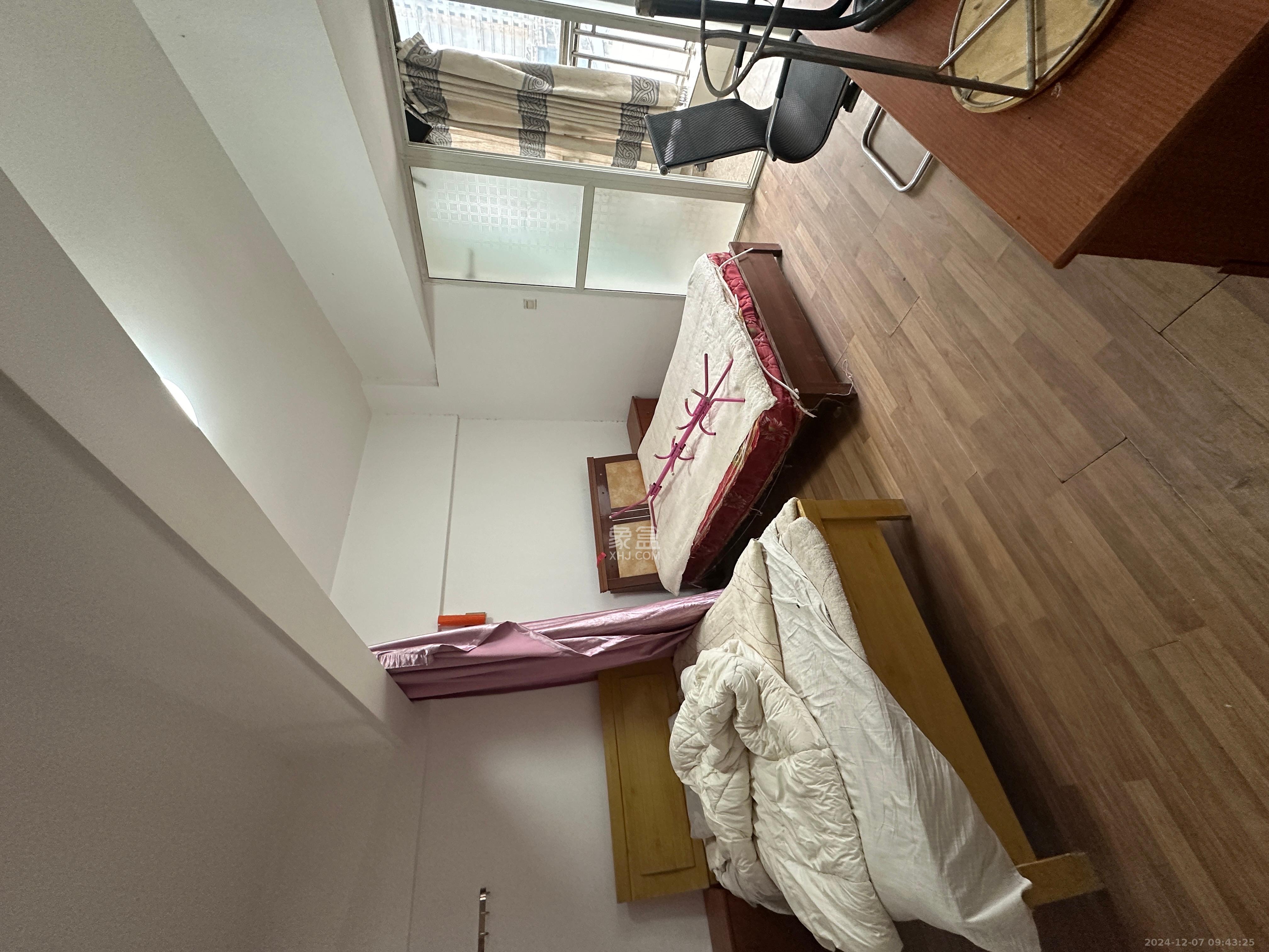 聚福园  3室2厅2卫    3000.0元/月室内图