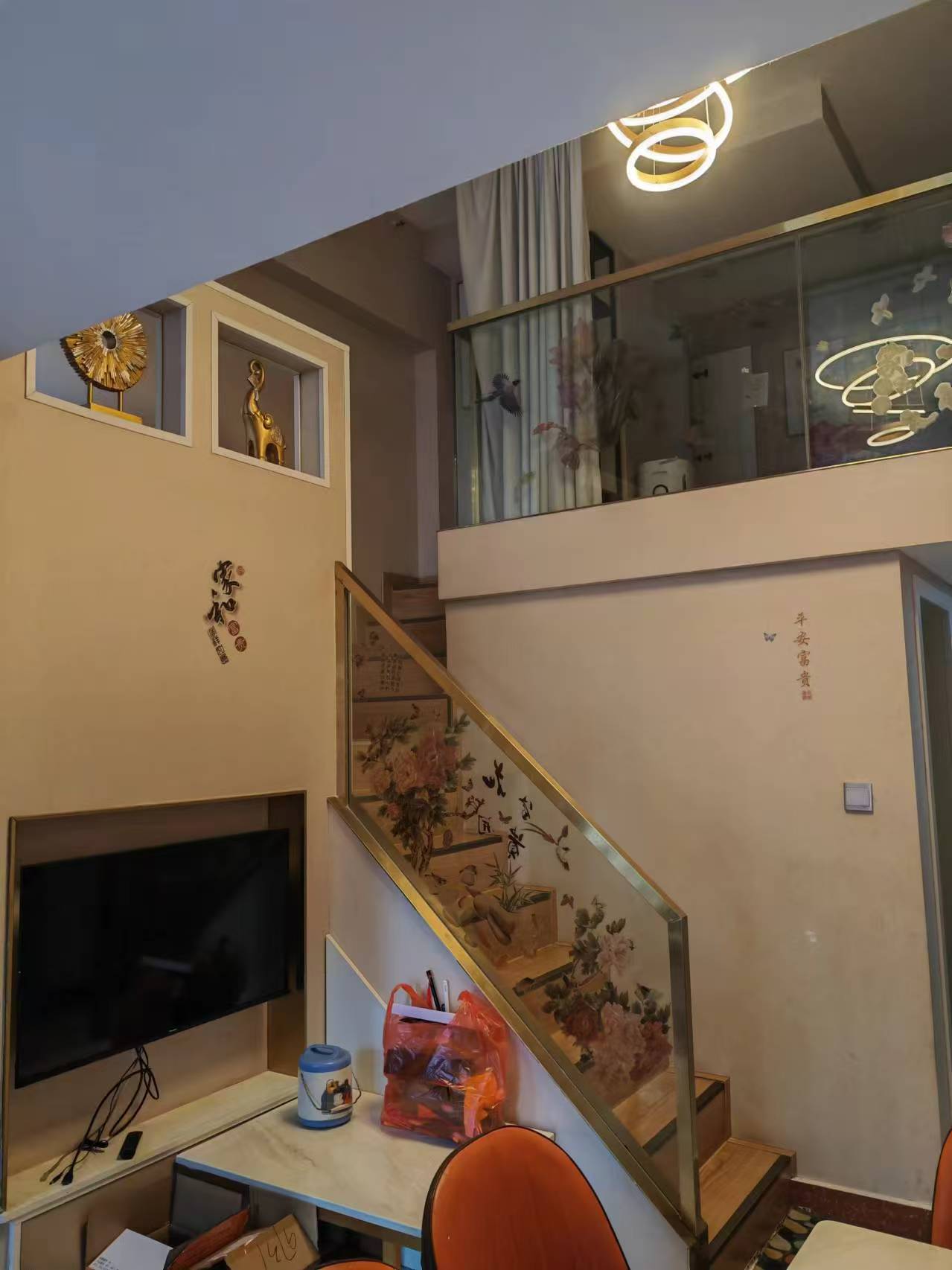 青春里 2室1厅1卫 1600.0元/月 青春里 2室1厅1卫 1600.0元/月室内图