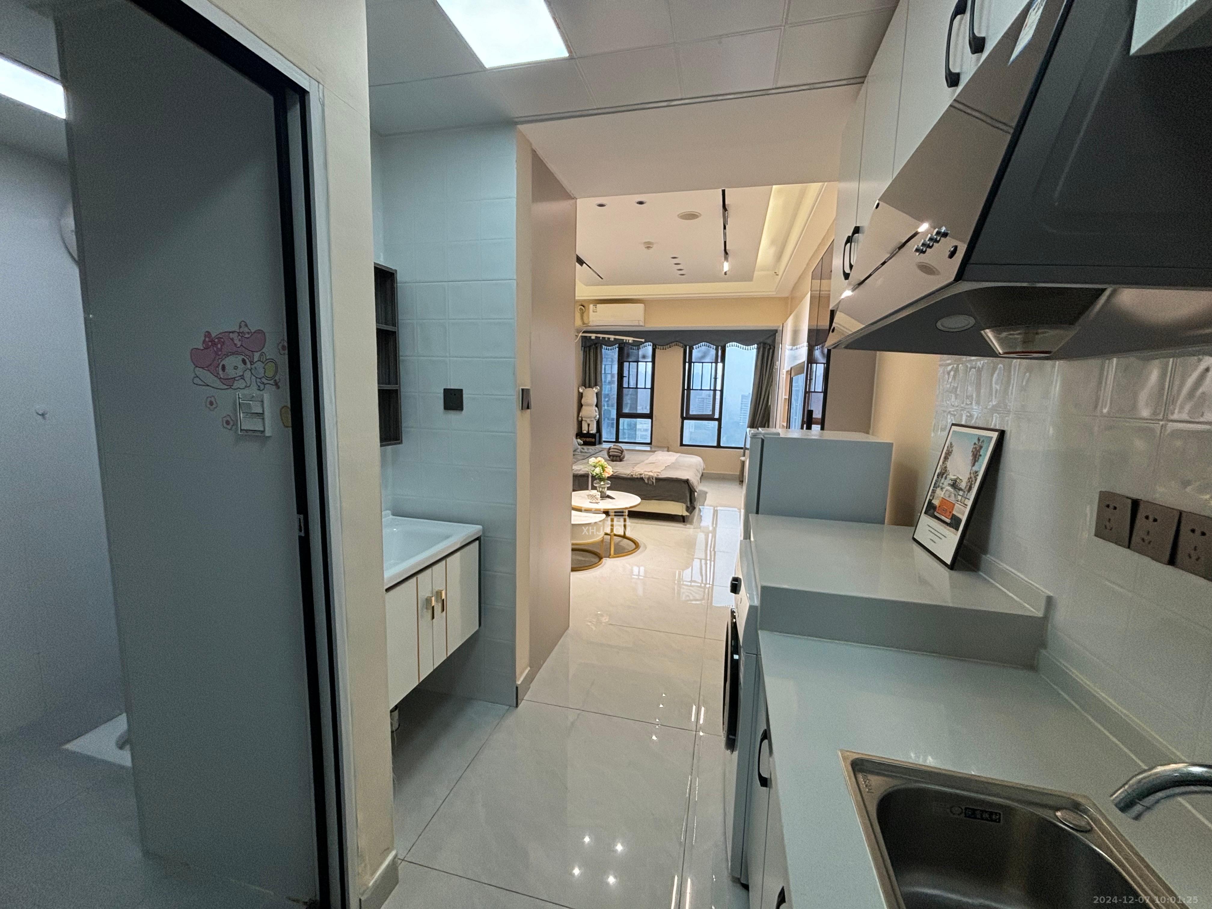 润和国际广场  1室0厅0卫    2500.0元/月 润和国际广场  1室0厅0卫    2500.0元/月室内图