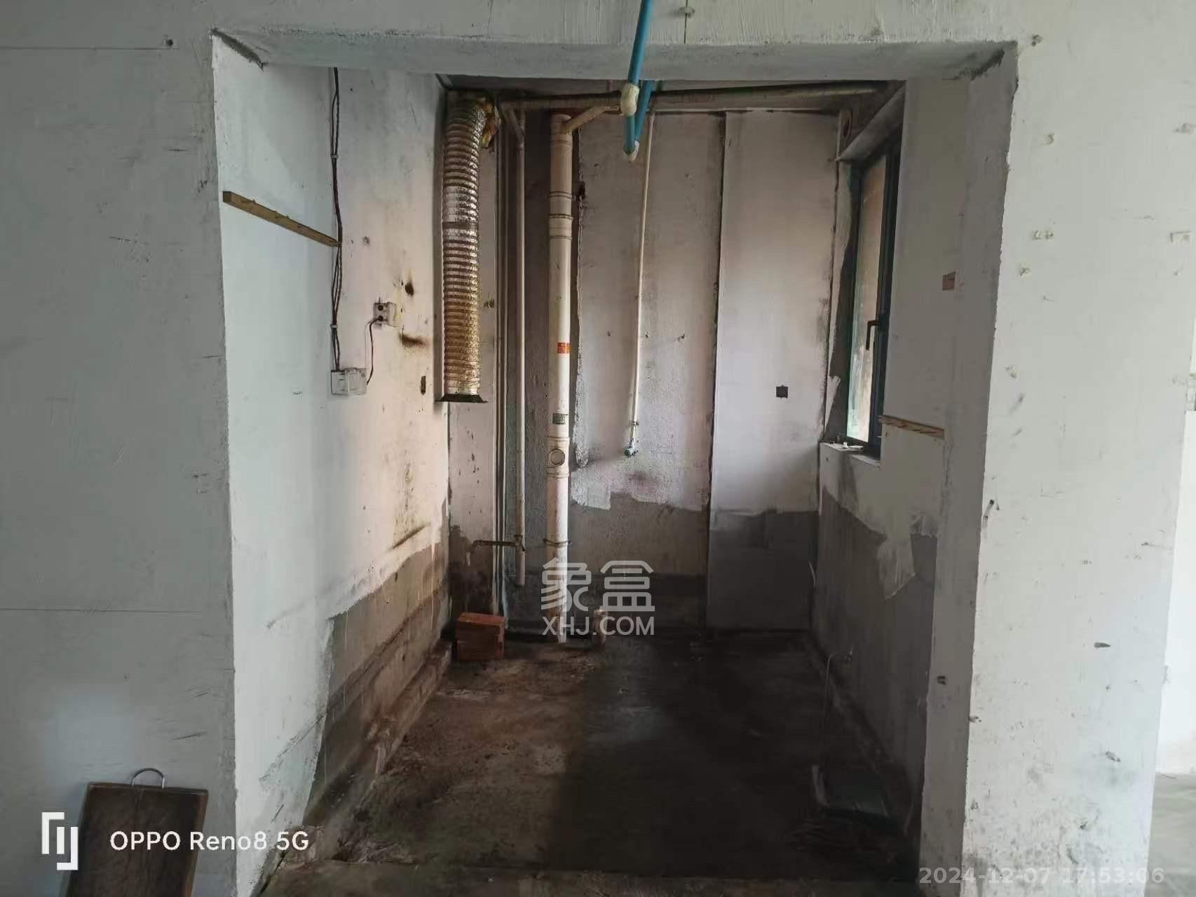 丽发新城 1室0厅0卫 1500.0元/月 丽发新城 1室0厅0卫 1500.0元/月室内图